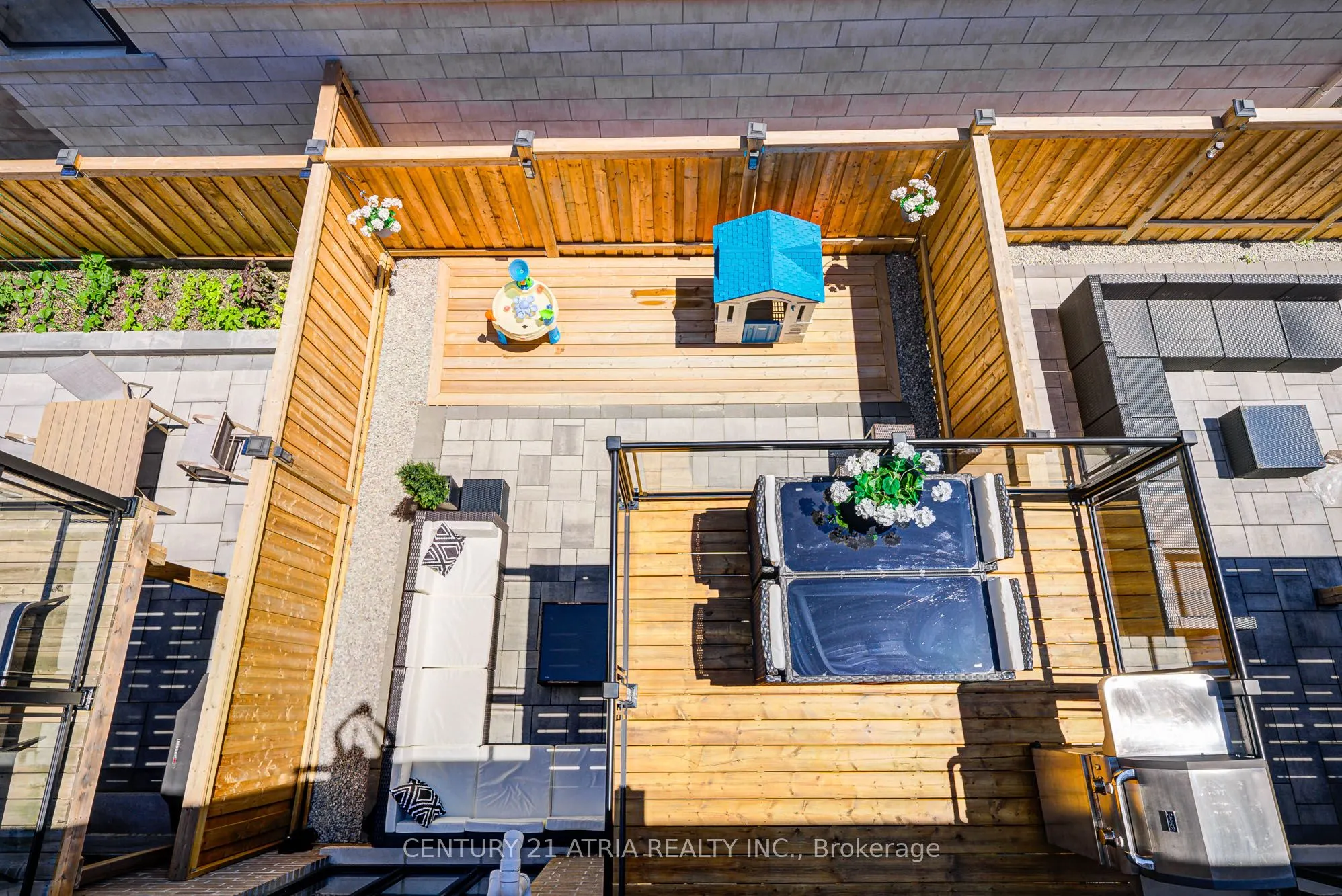 63 Duncombe Lane