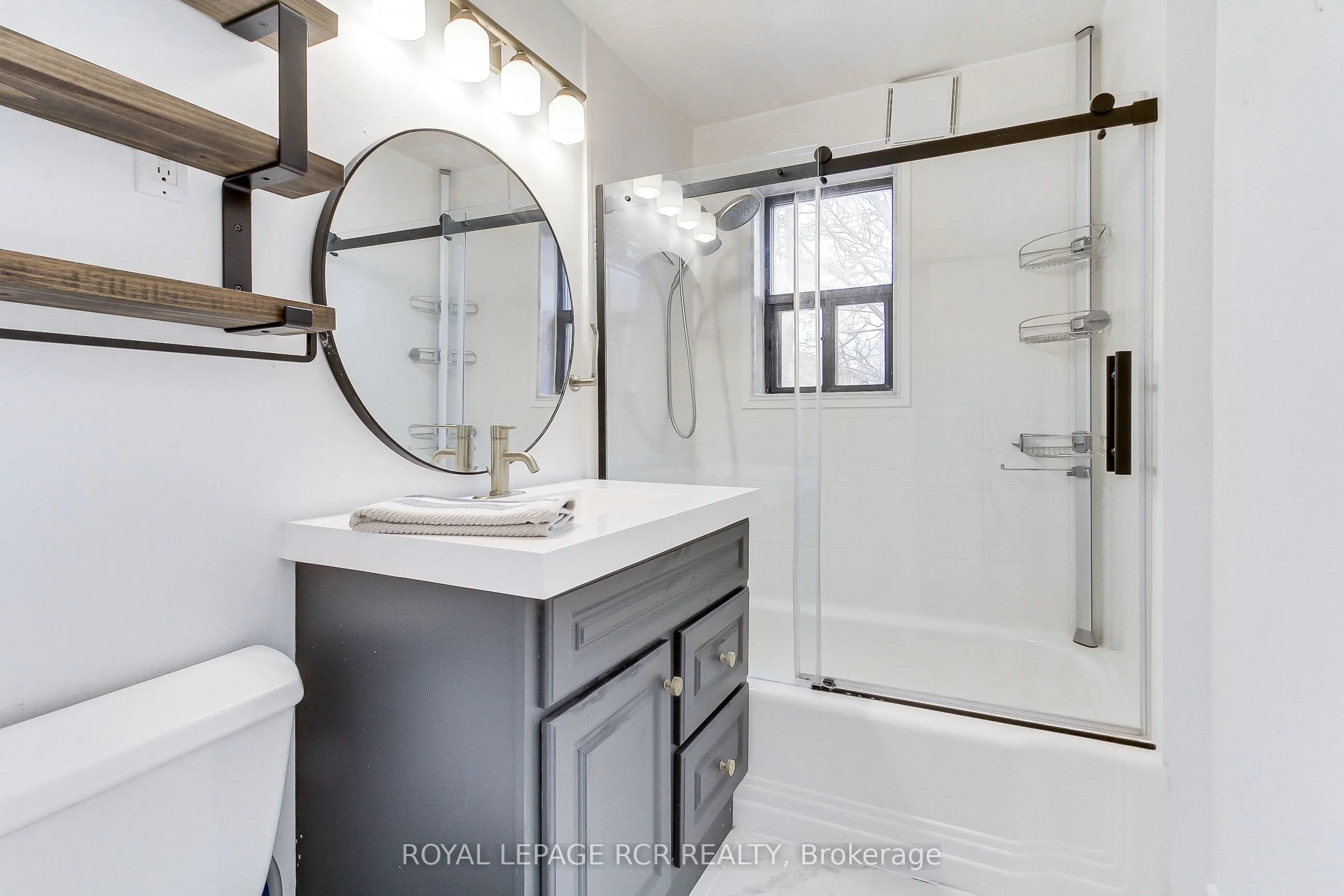 136 Scanlon Avenue, #9