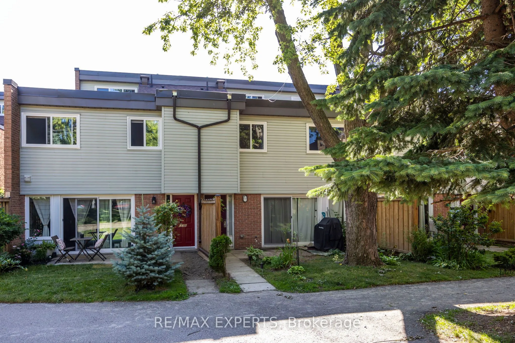 242 Milestone Crescent, #115