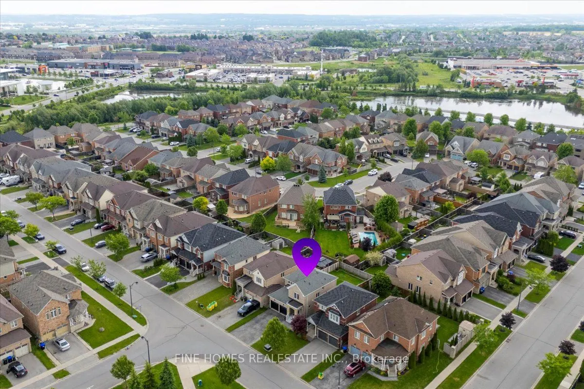 115 Meadowhawk Trail