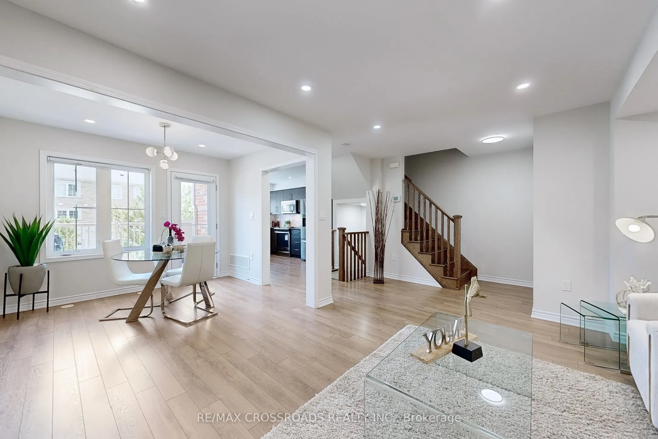 90 Minlow Way
