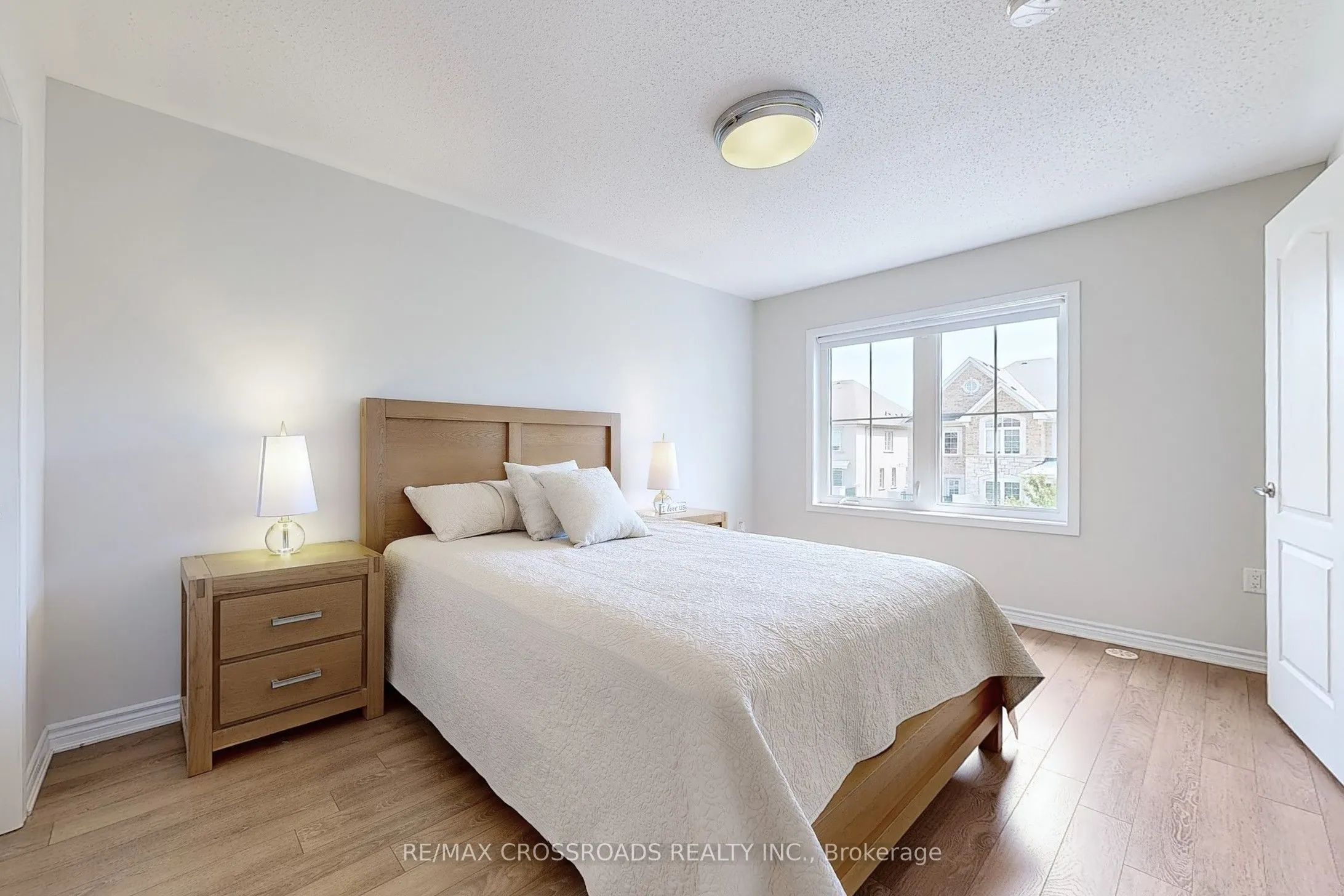 90 Minlow Way