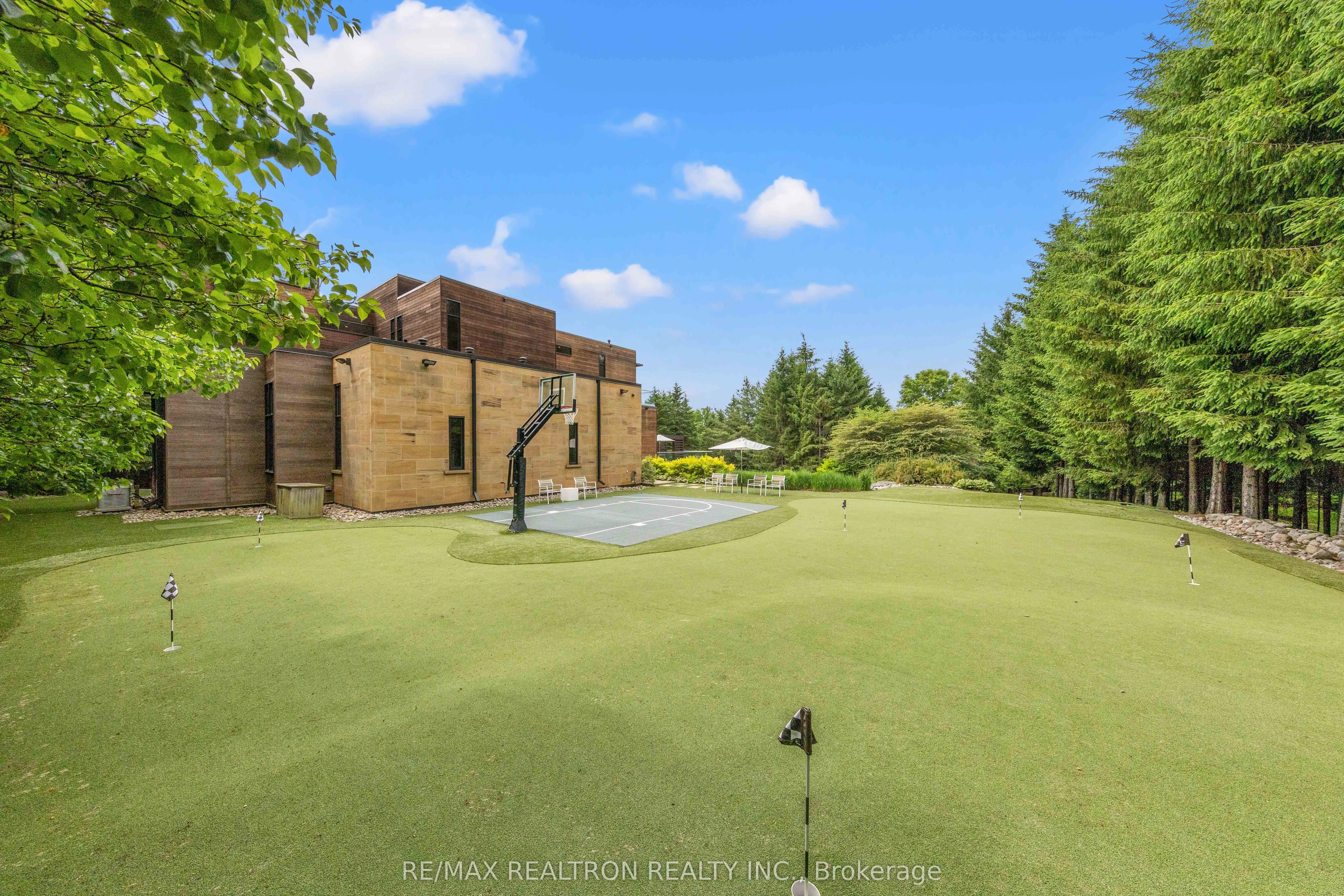 2501 Concession 3 Road