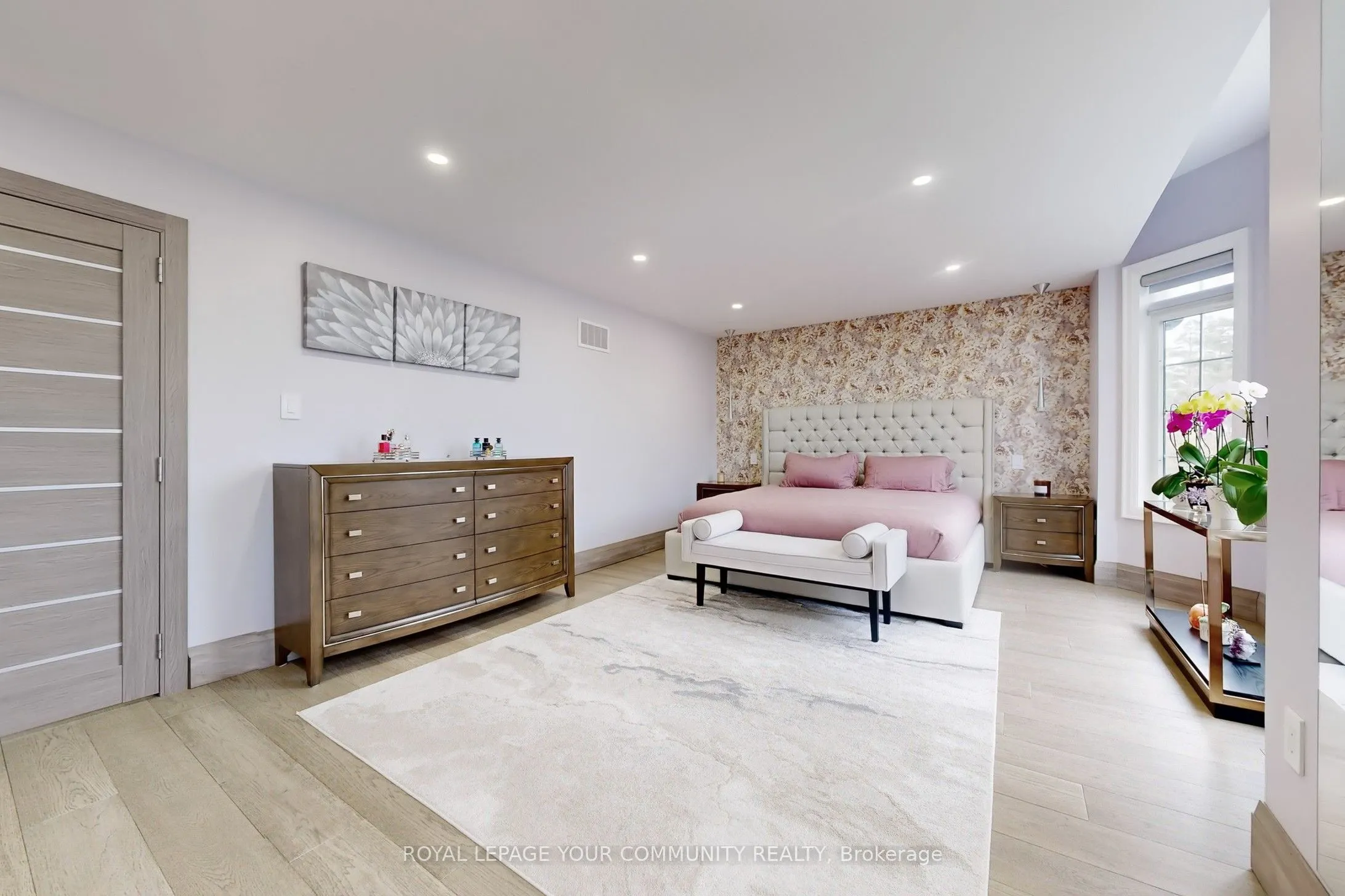 1 Princess Isabella Court