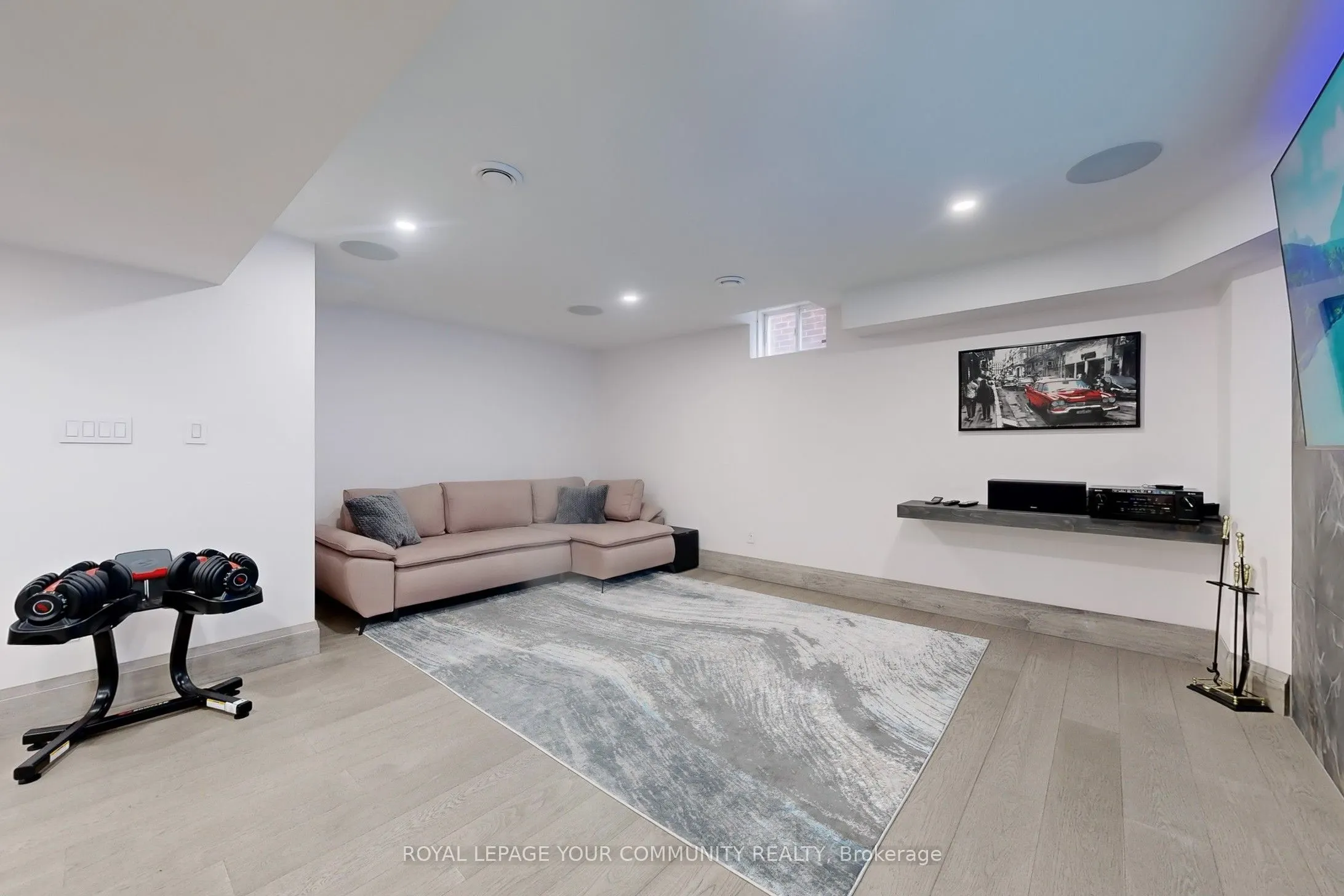 1 Princess Isabella Court