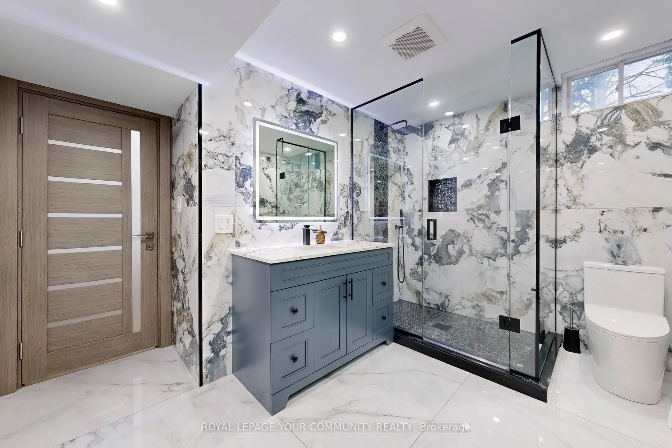 1 Princess Isabella Court