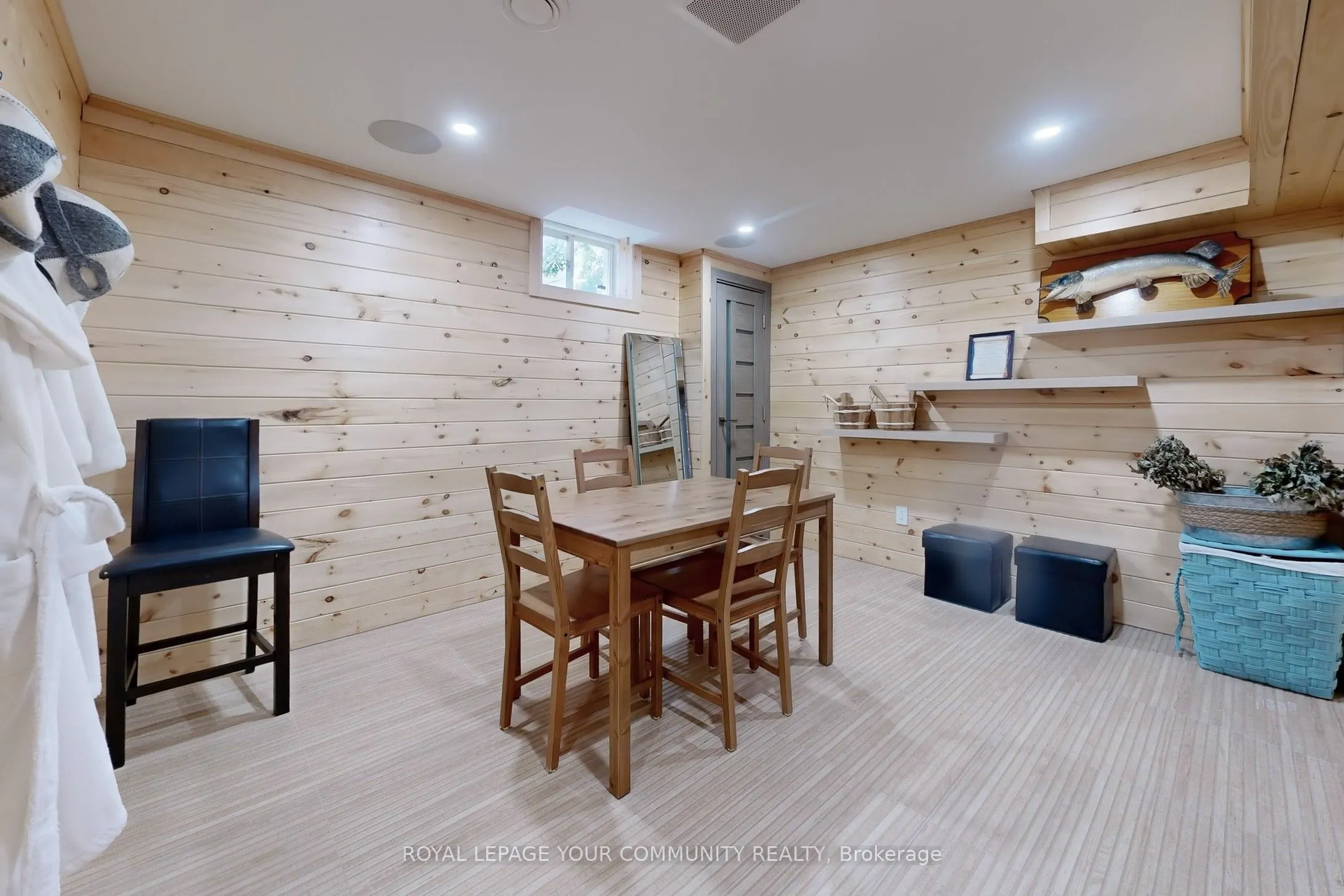 1 Princess Isabella Court