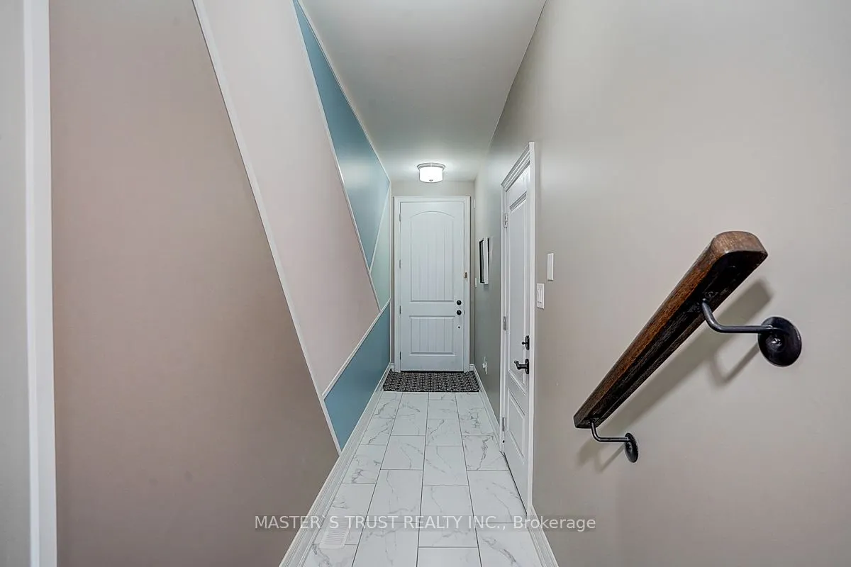 10 Creekvalley Lane