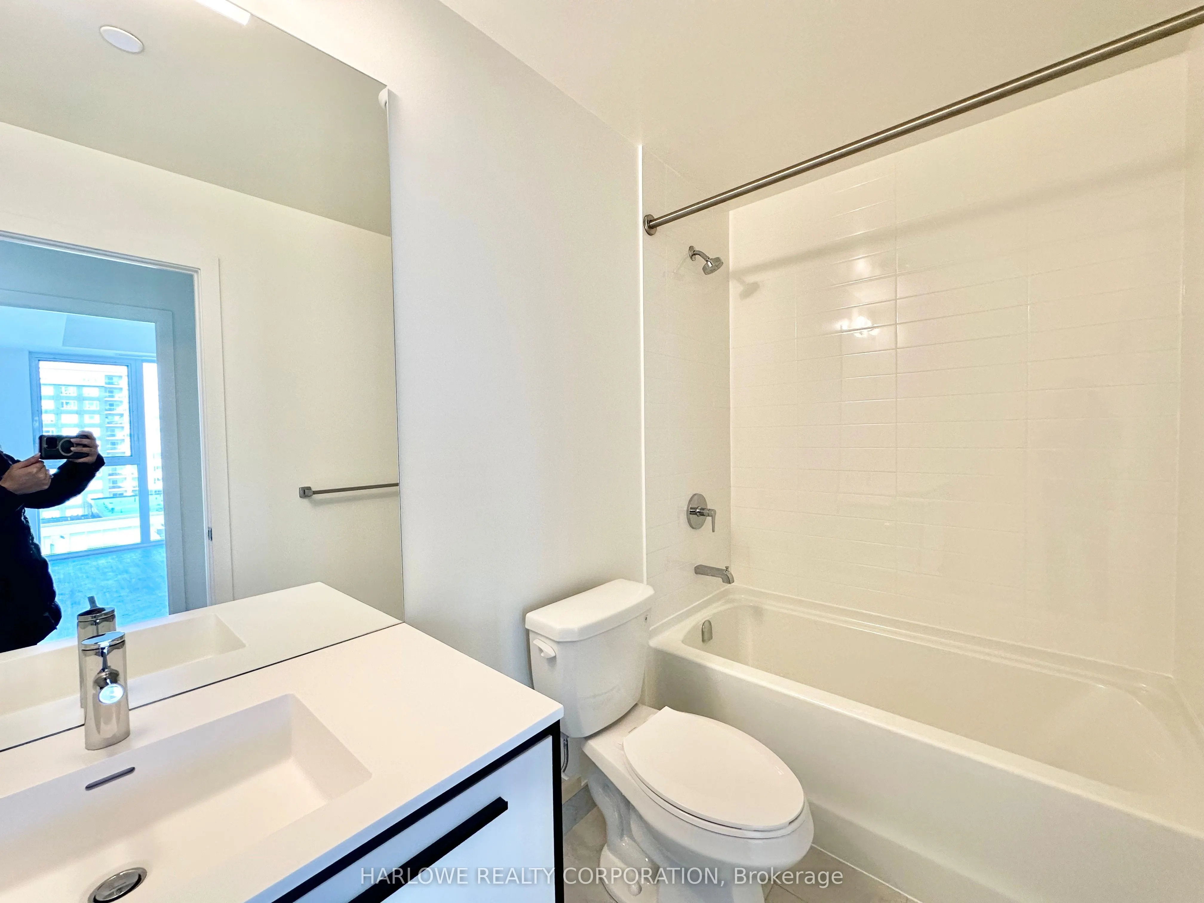 185 Deerfield Road, #711