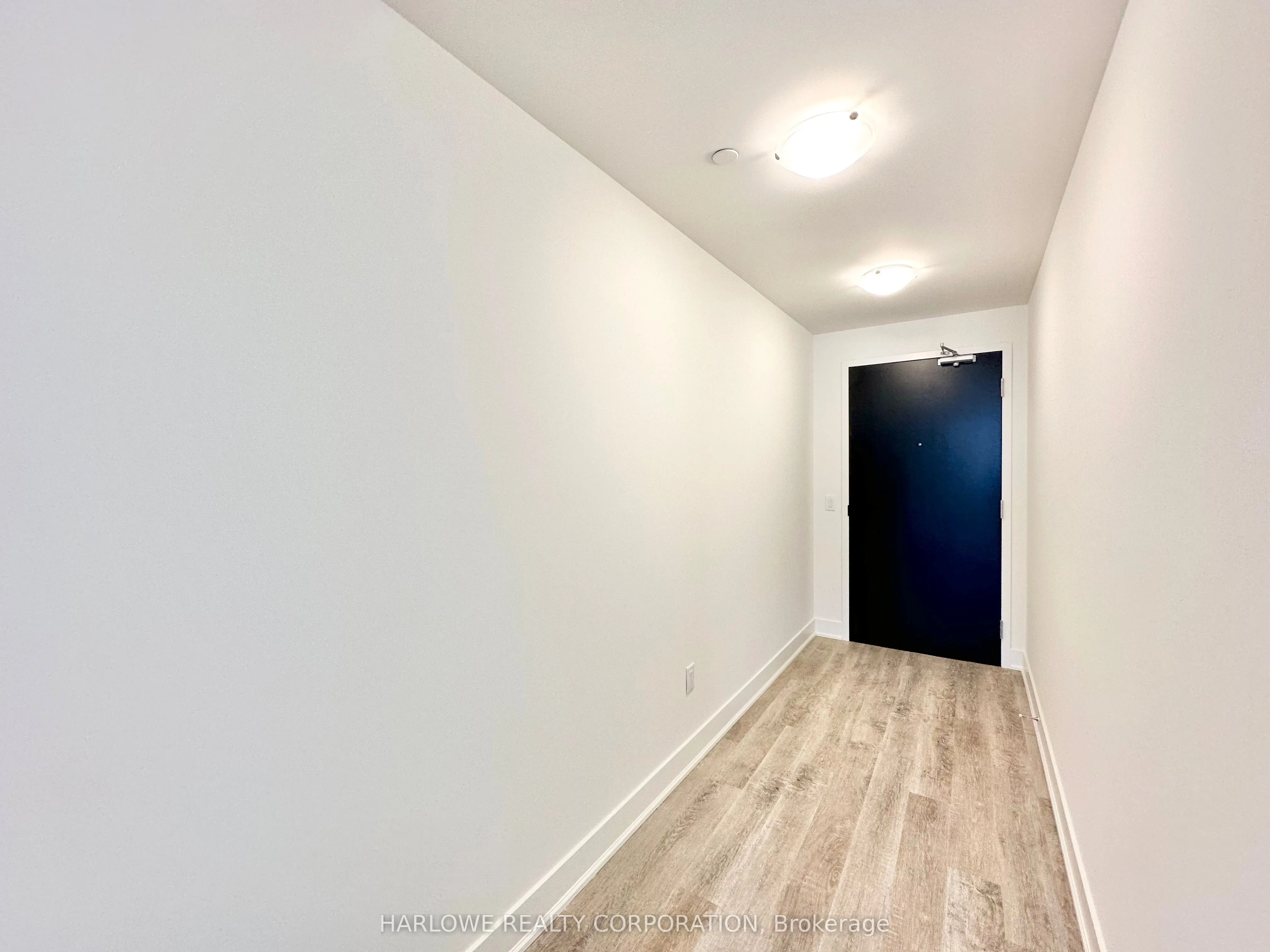 185 Deerfield Road, #711