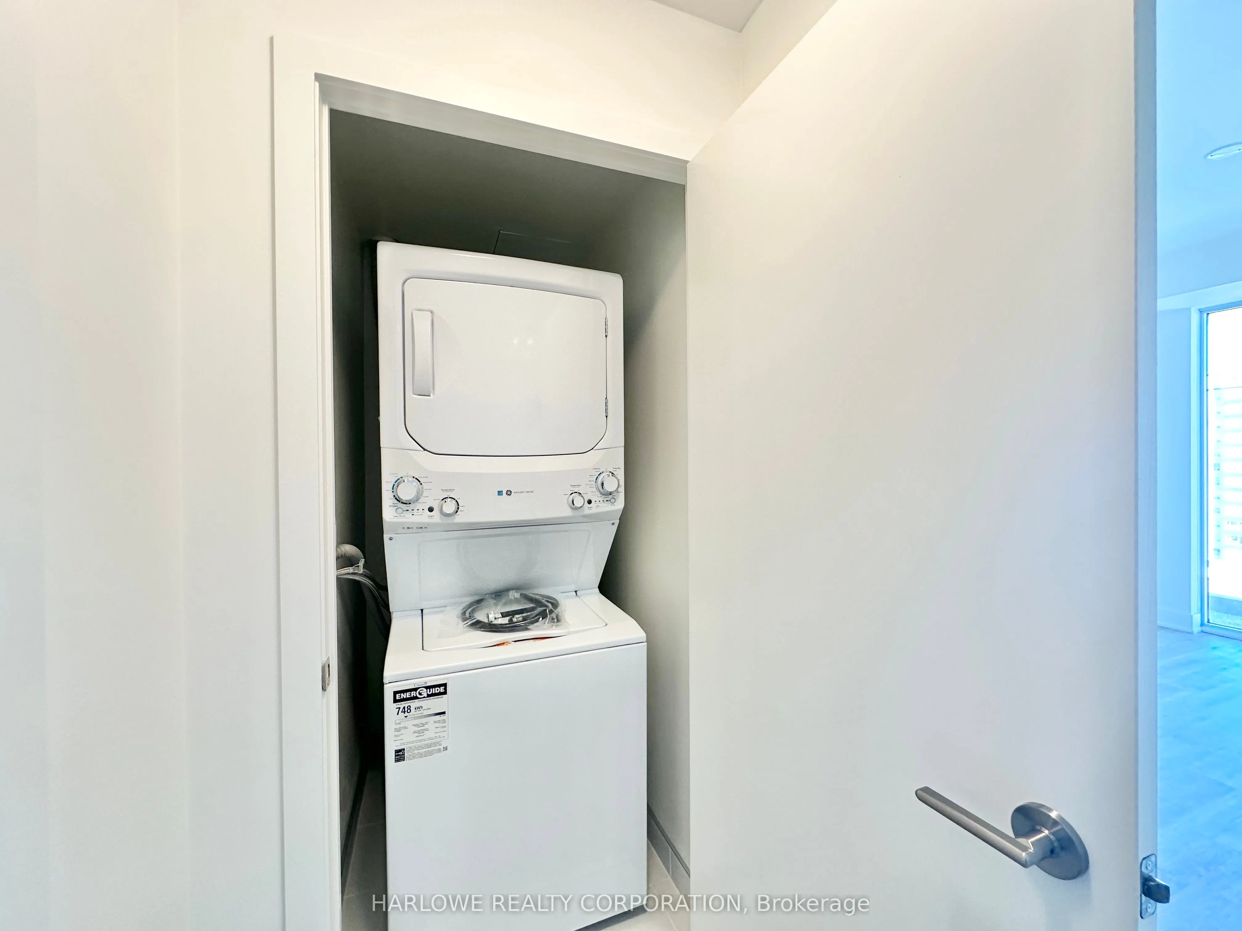 185 Deerfield Road, #711