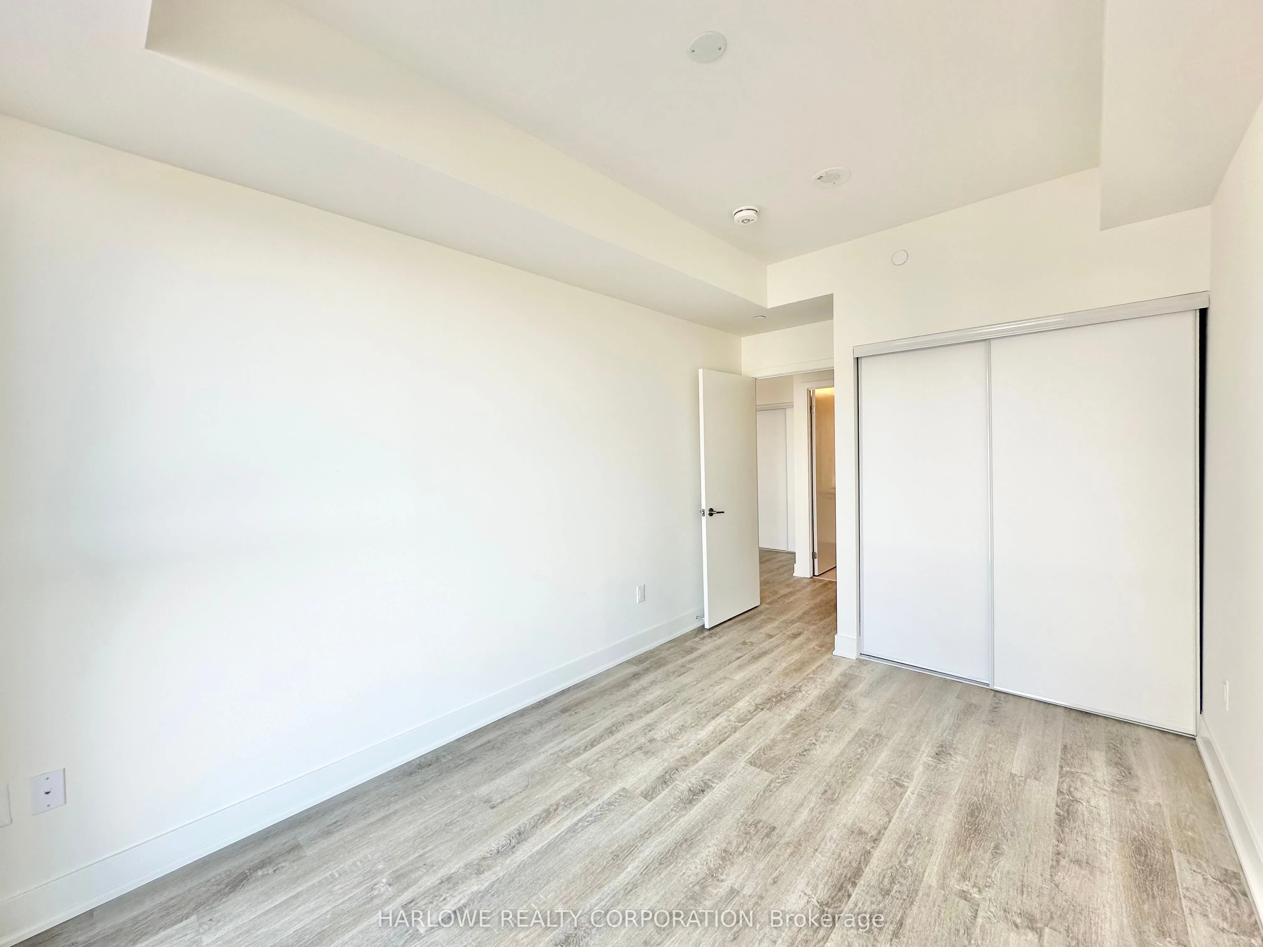 185 Deerfield Road, #711
