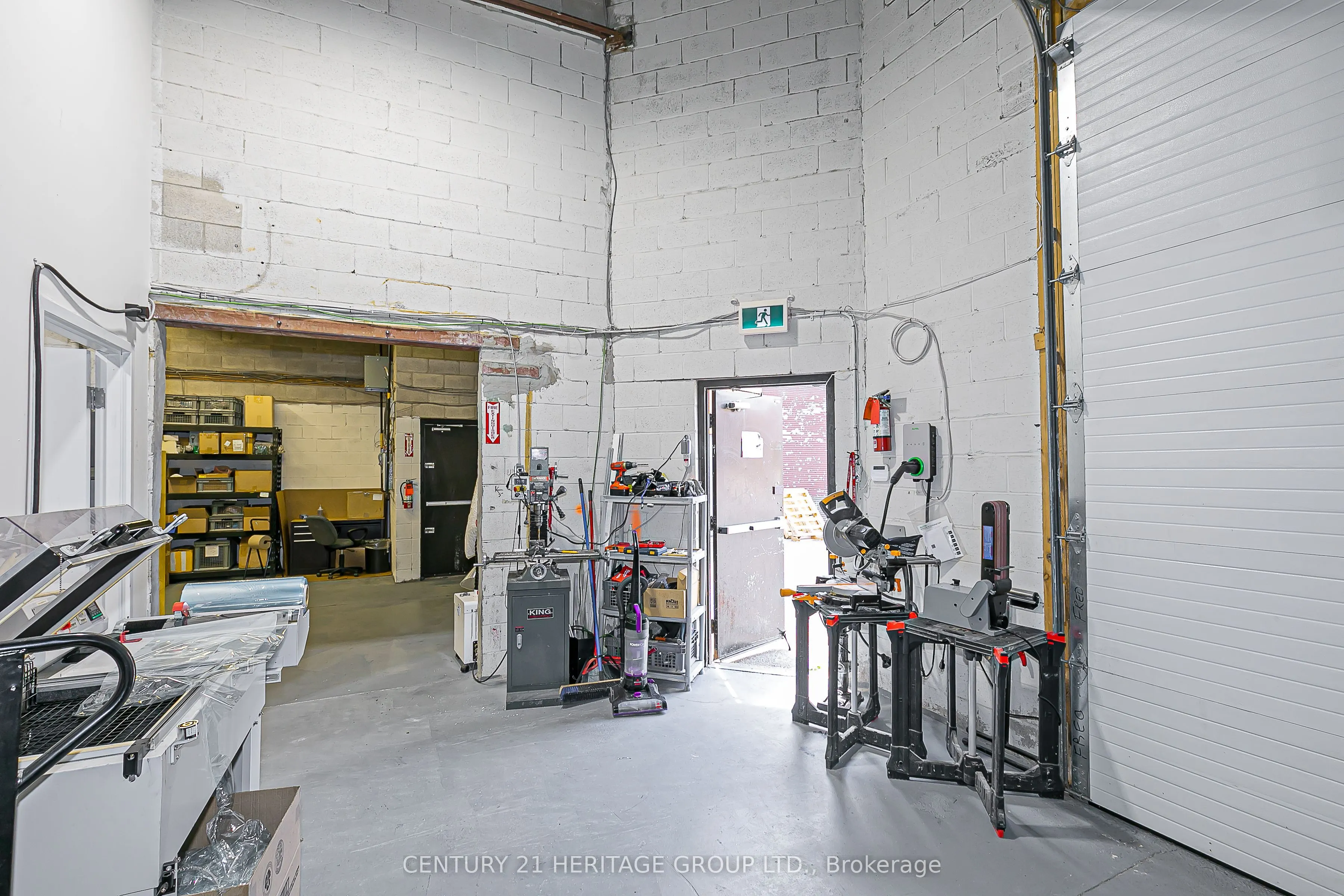 16 Sims Crescent, #25