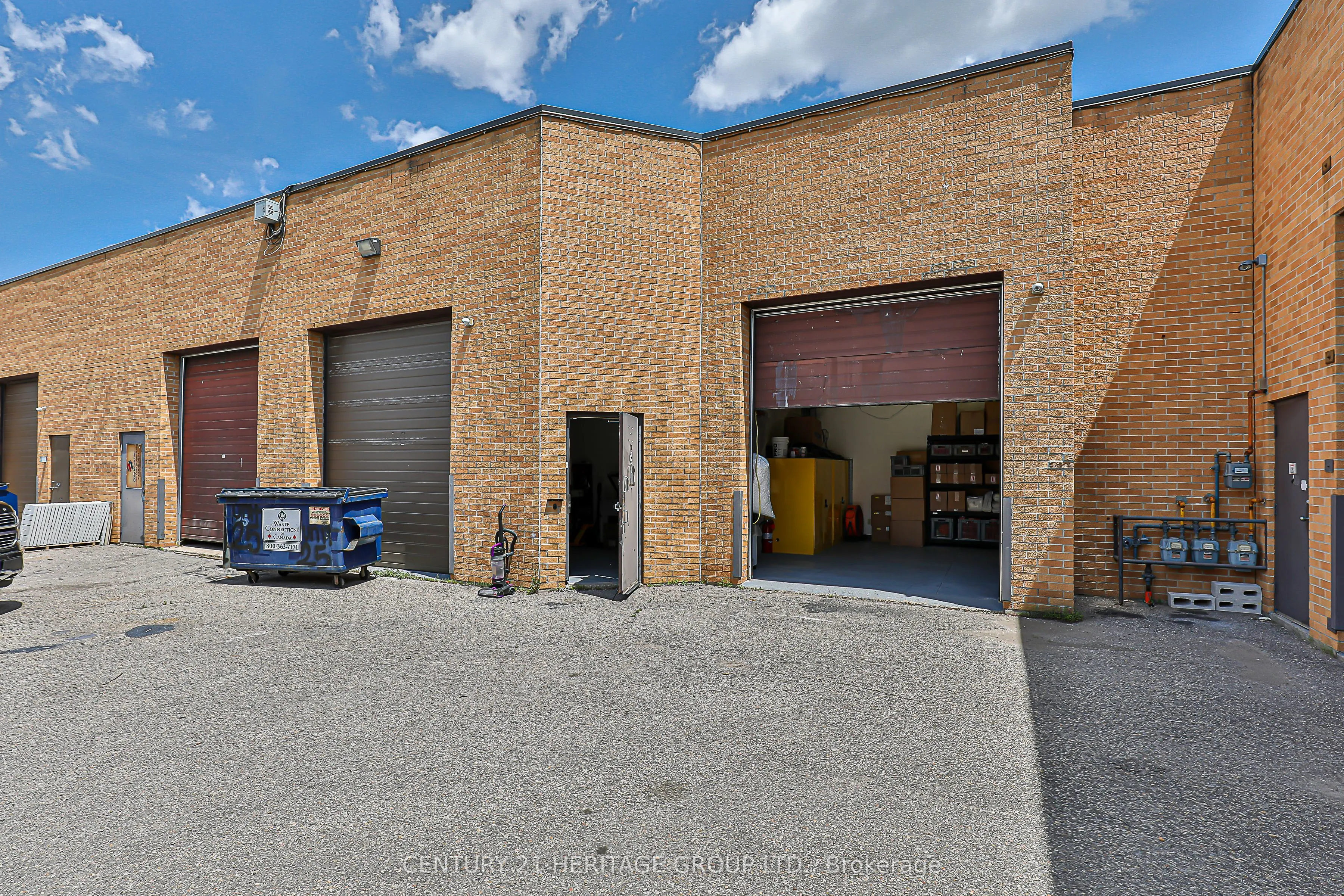 16 Sims Crescent, #25