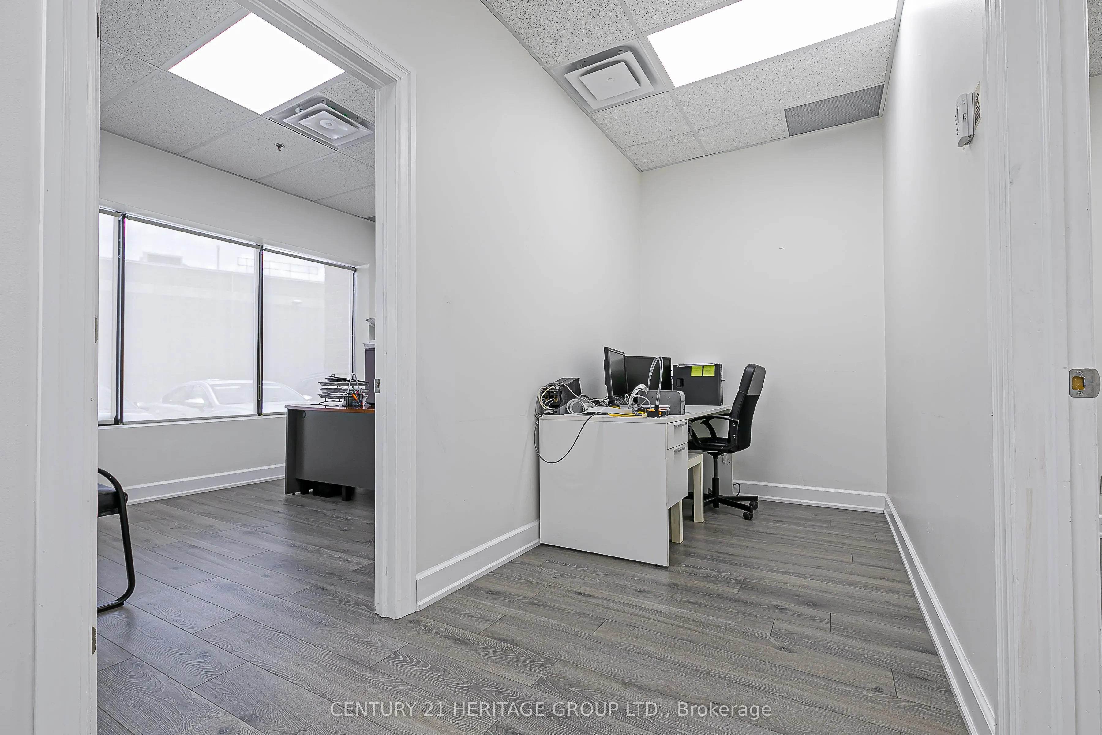 16 Sims Crescent, #25