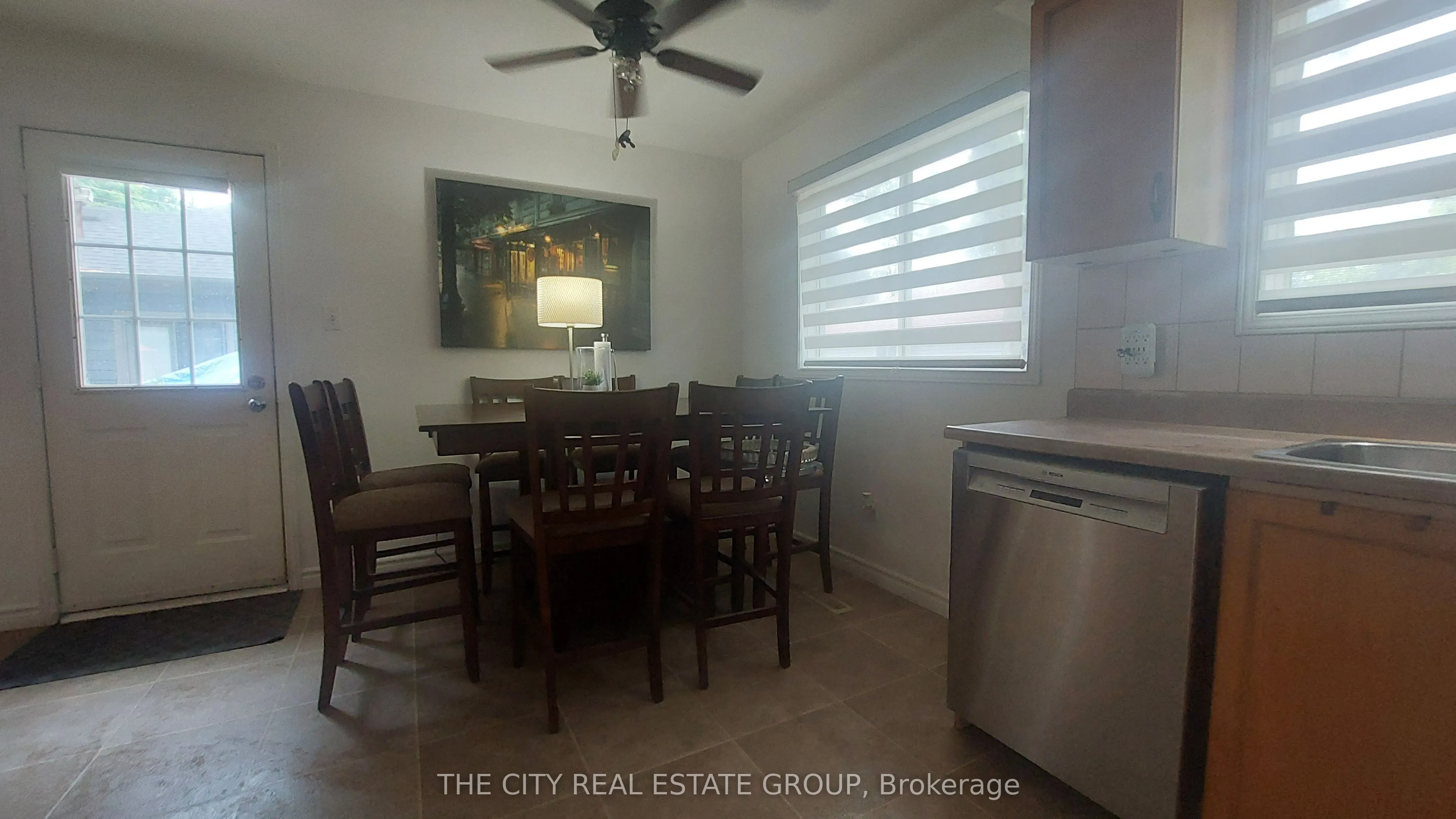 22 Pineway Avenue, #Main Floor