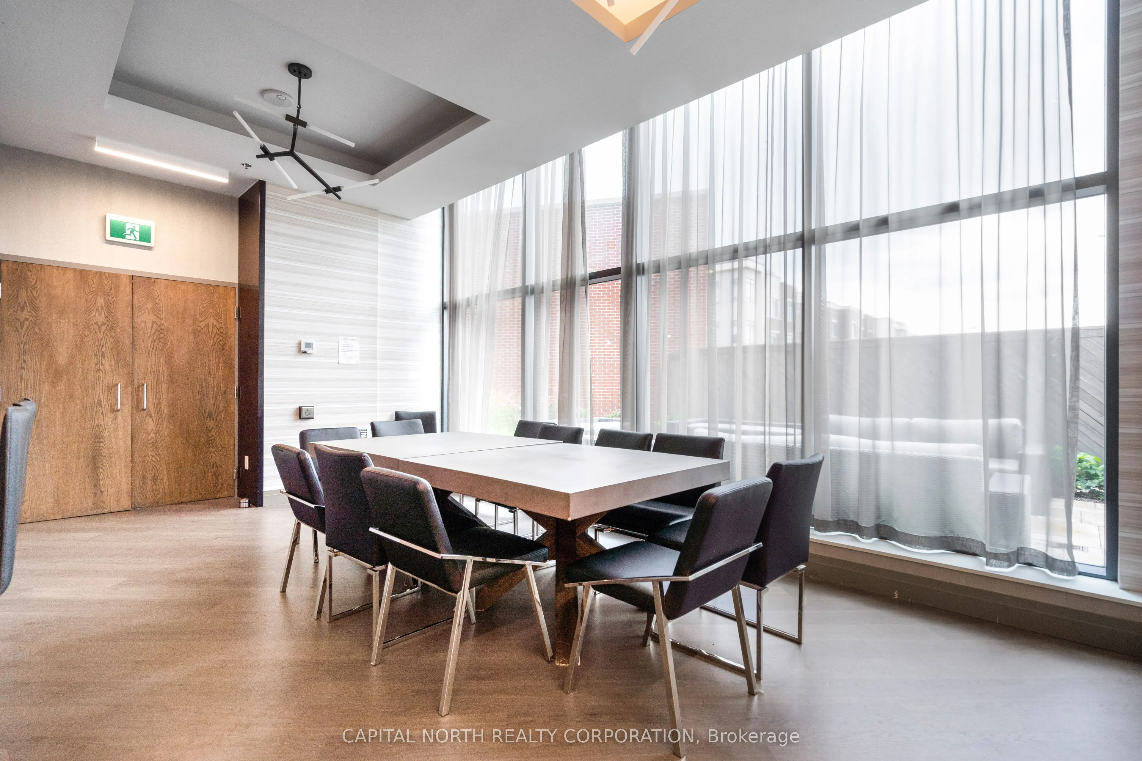 99 Eagle Rock Way N, #634