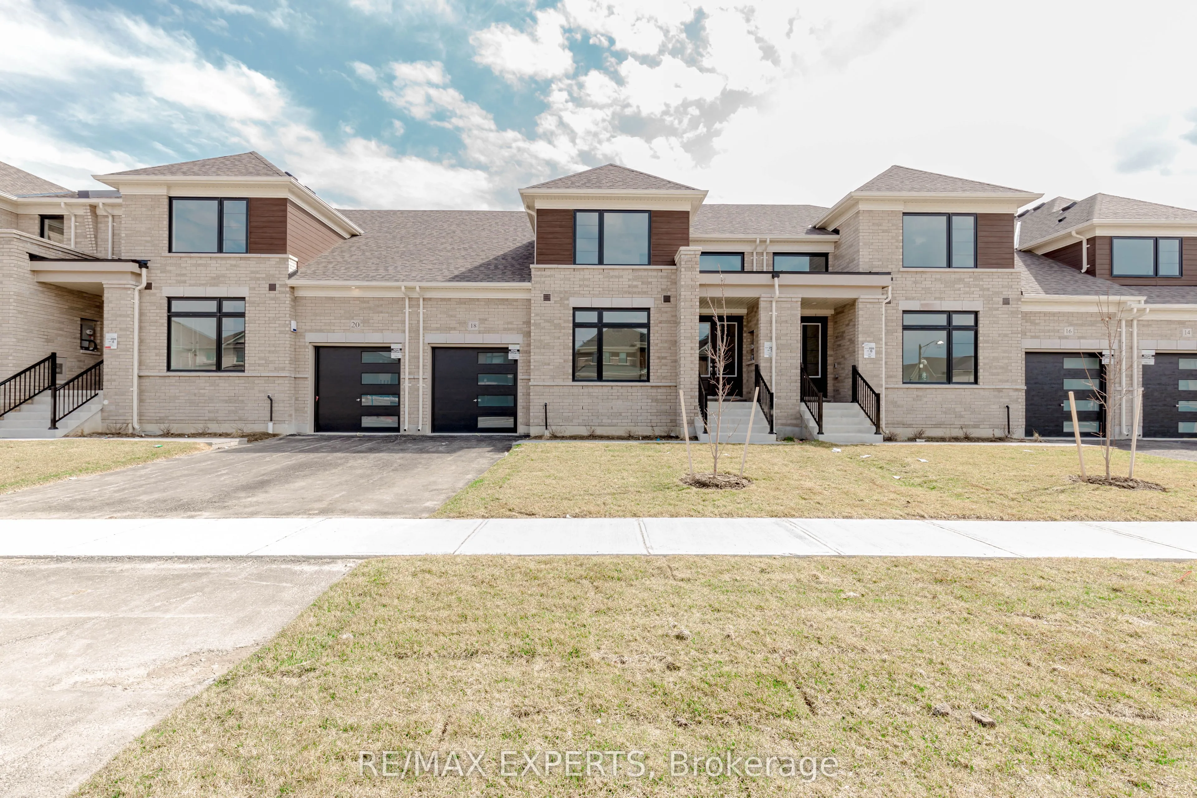 18 Mayapple Street
