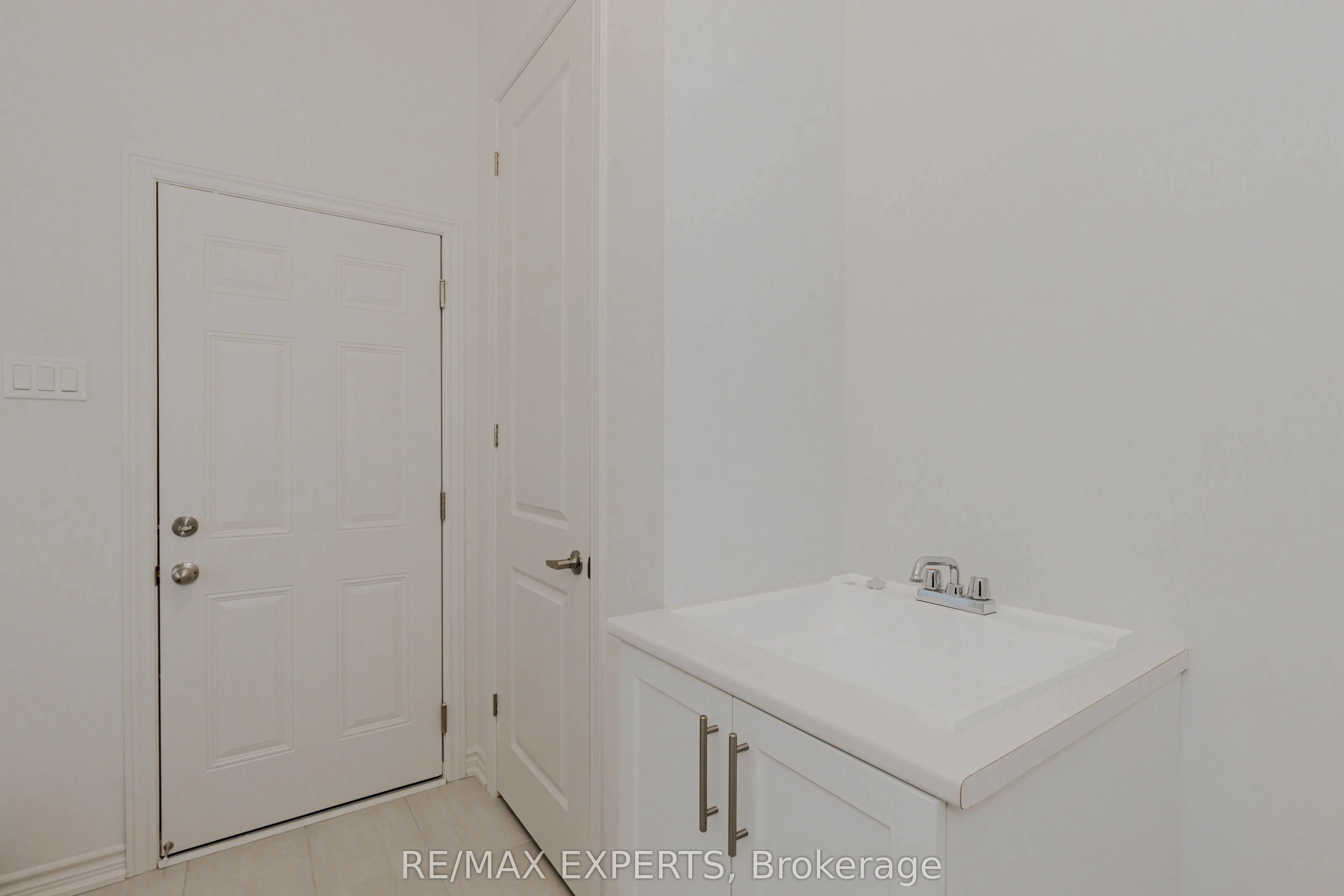18 Mayapple Street