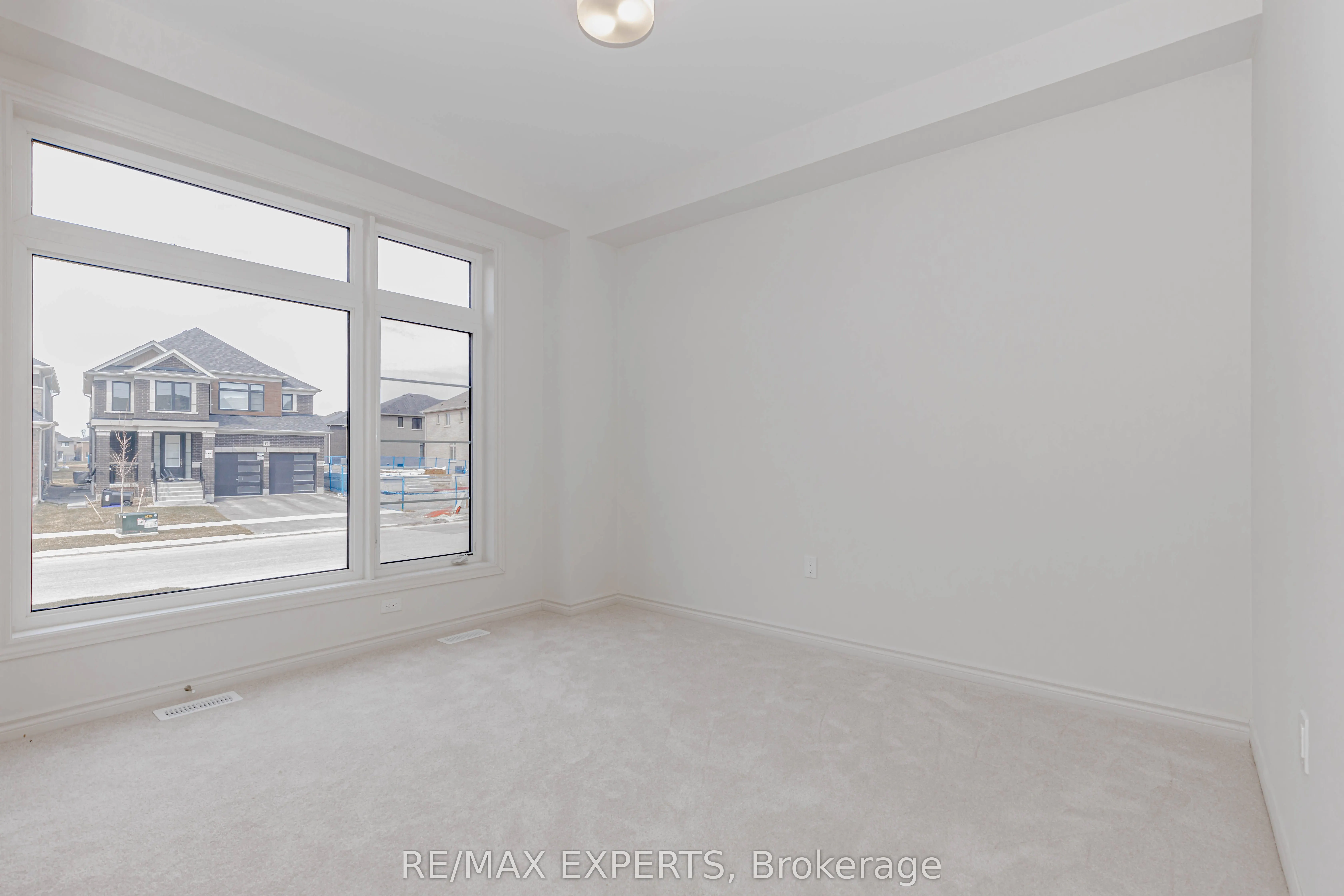 18 Mayapple Street