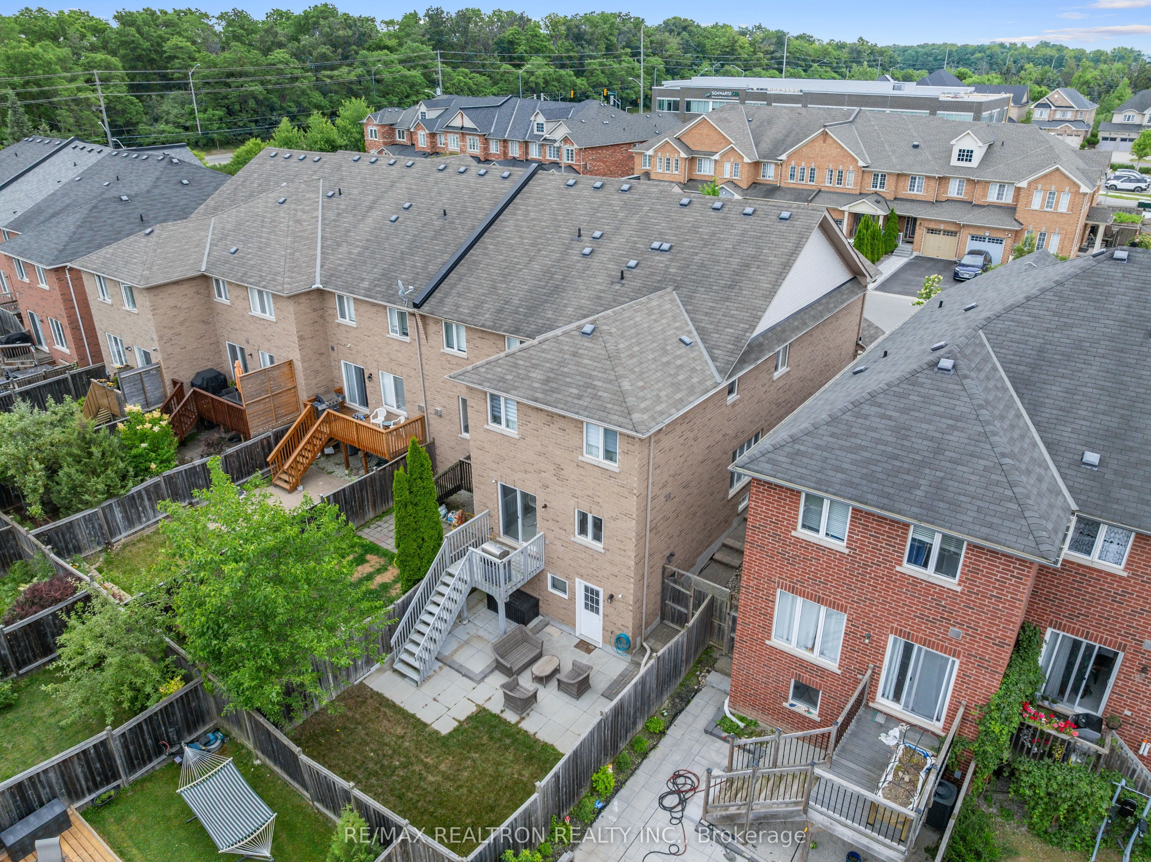 66 Carrier Crescent