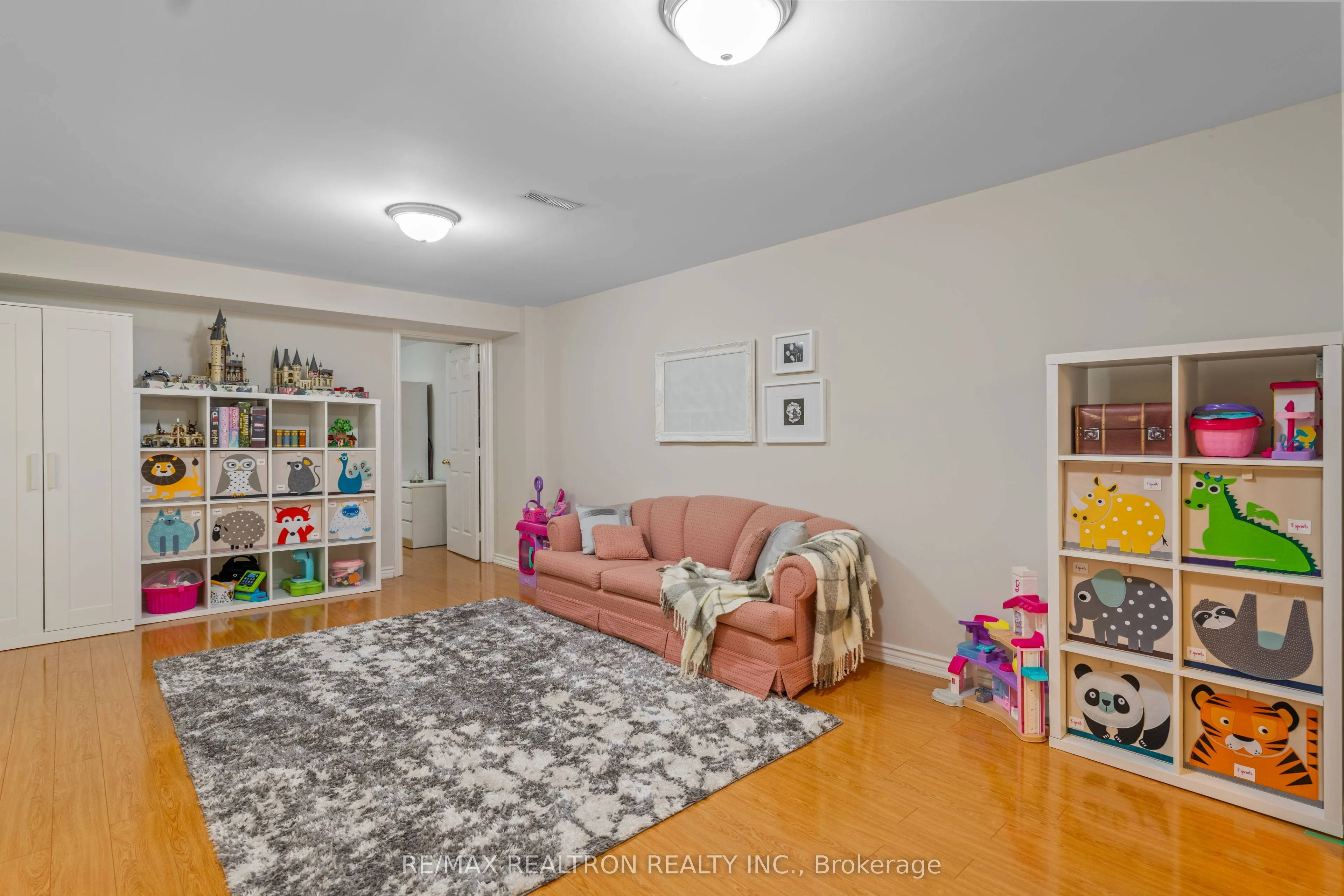 66 Carrier Crescent