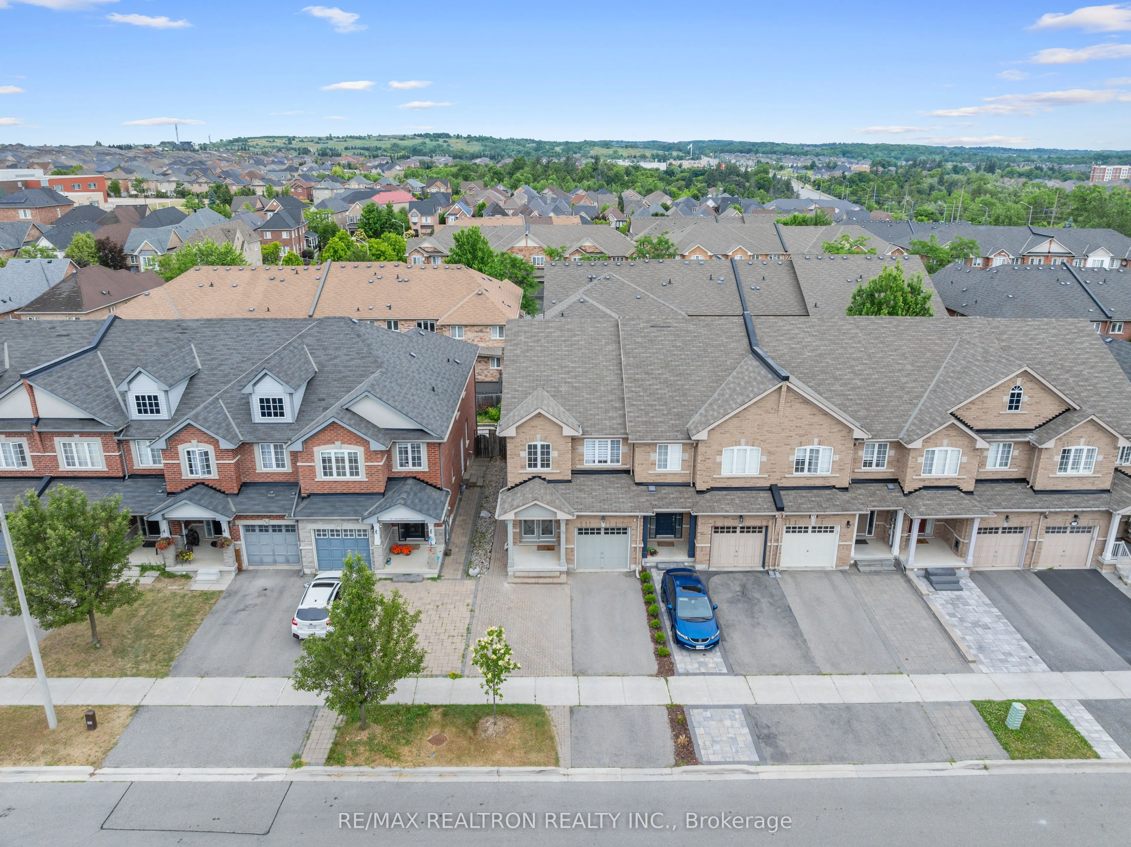 66 Carrier Crescent