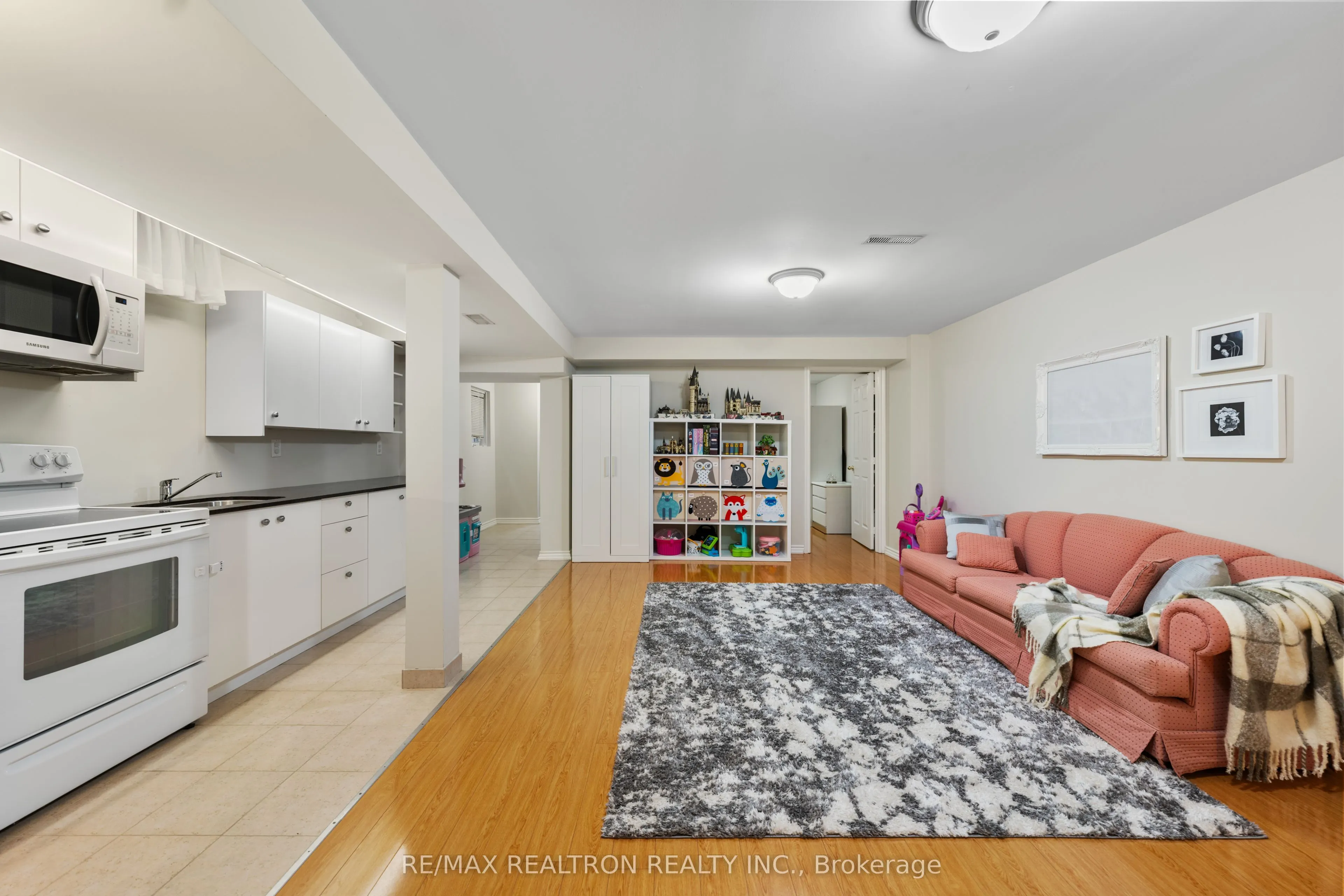 66 Carrier Crescent