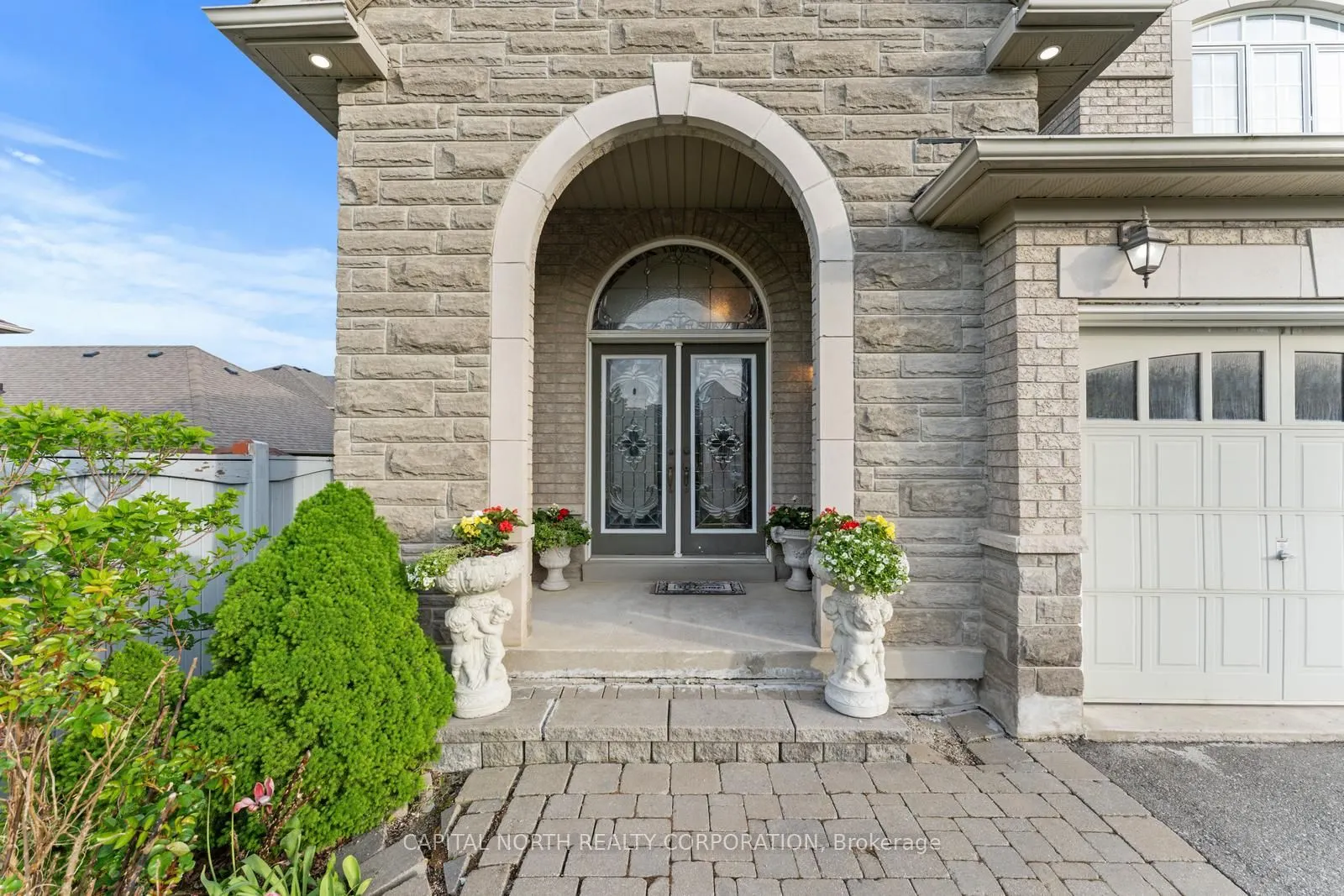 71 Ivy Glen Drive