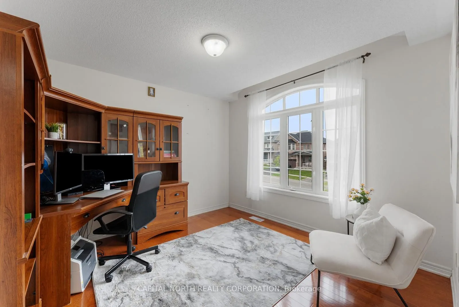 71 Ivy Glen Drive
