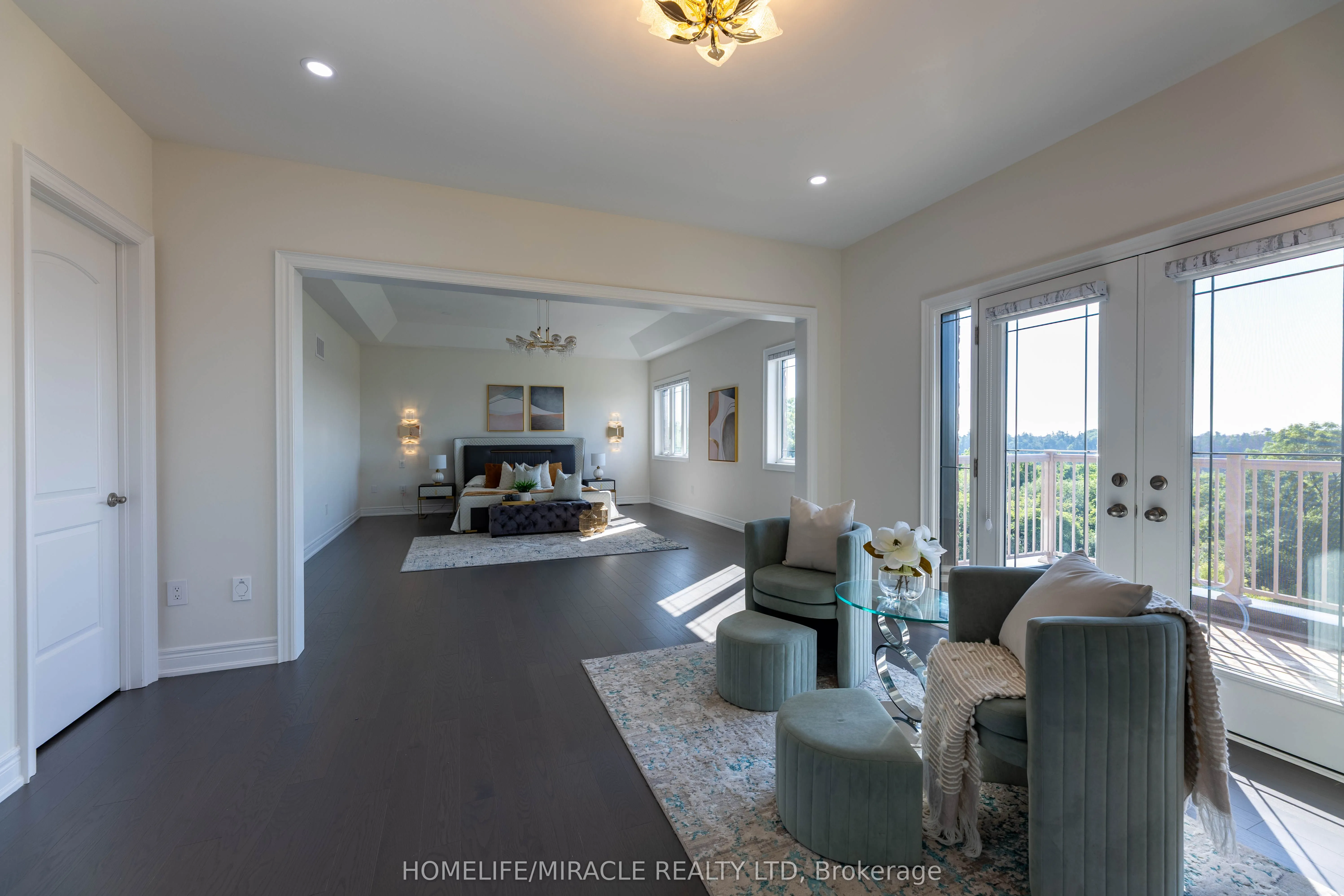 92 Appleyard Avenue