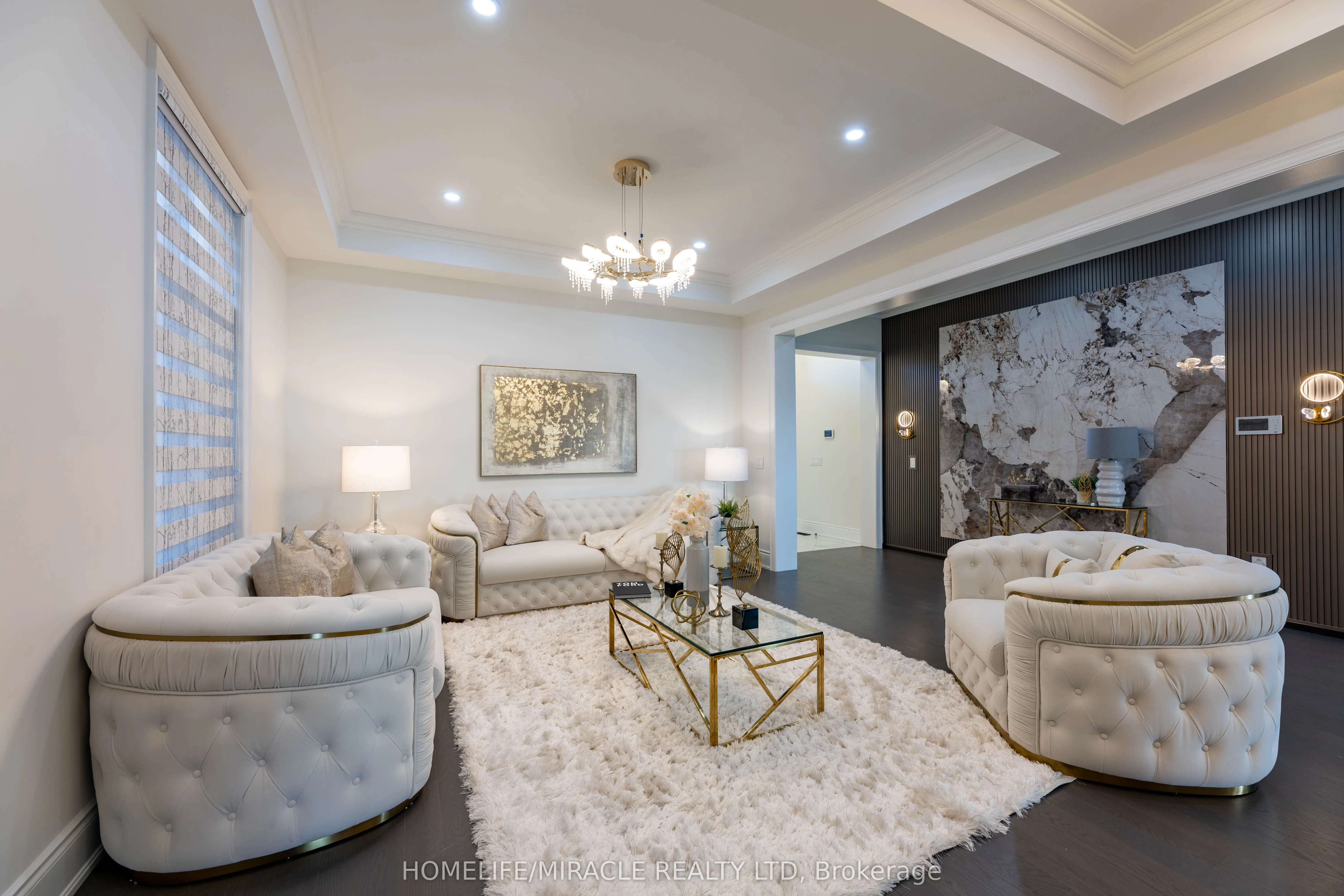 92 Appleyard Avenue