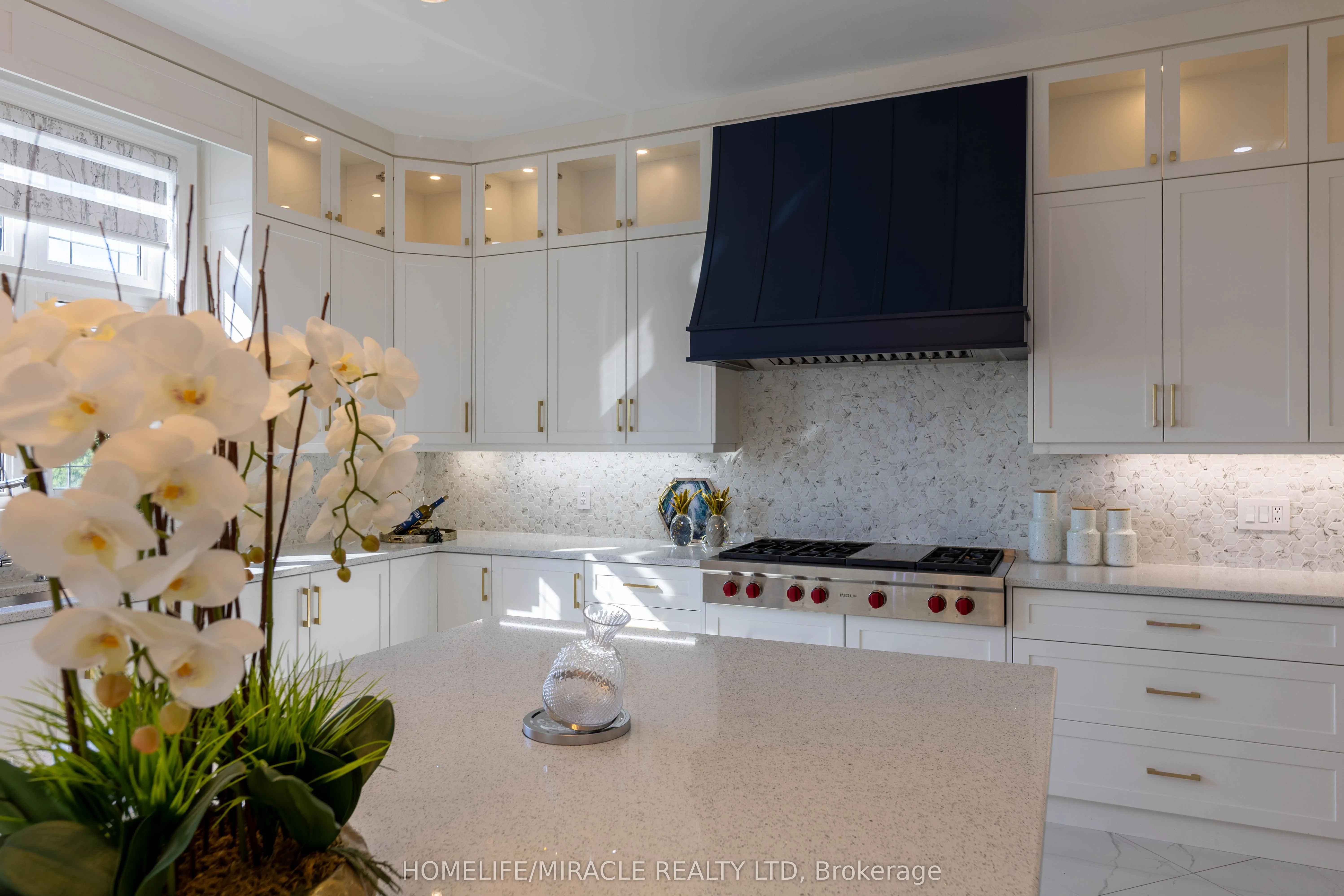 92 Appleyard Avenue