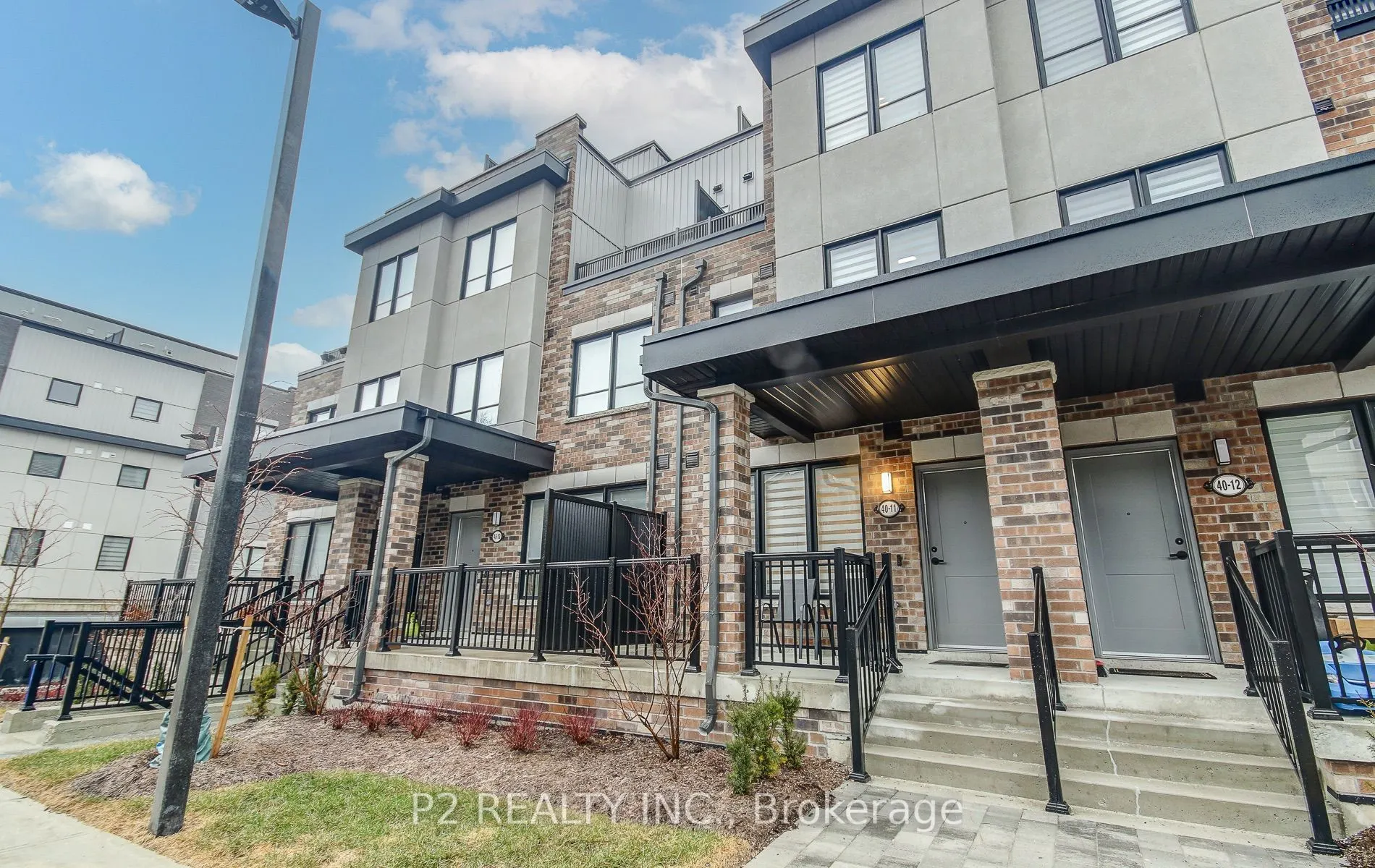 40 Baynes Way, #11