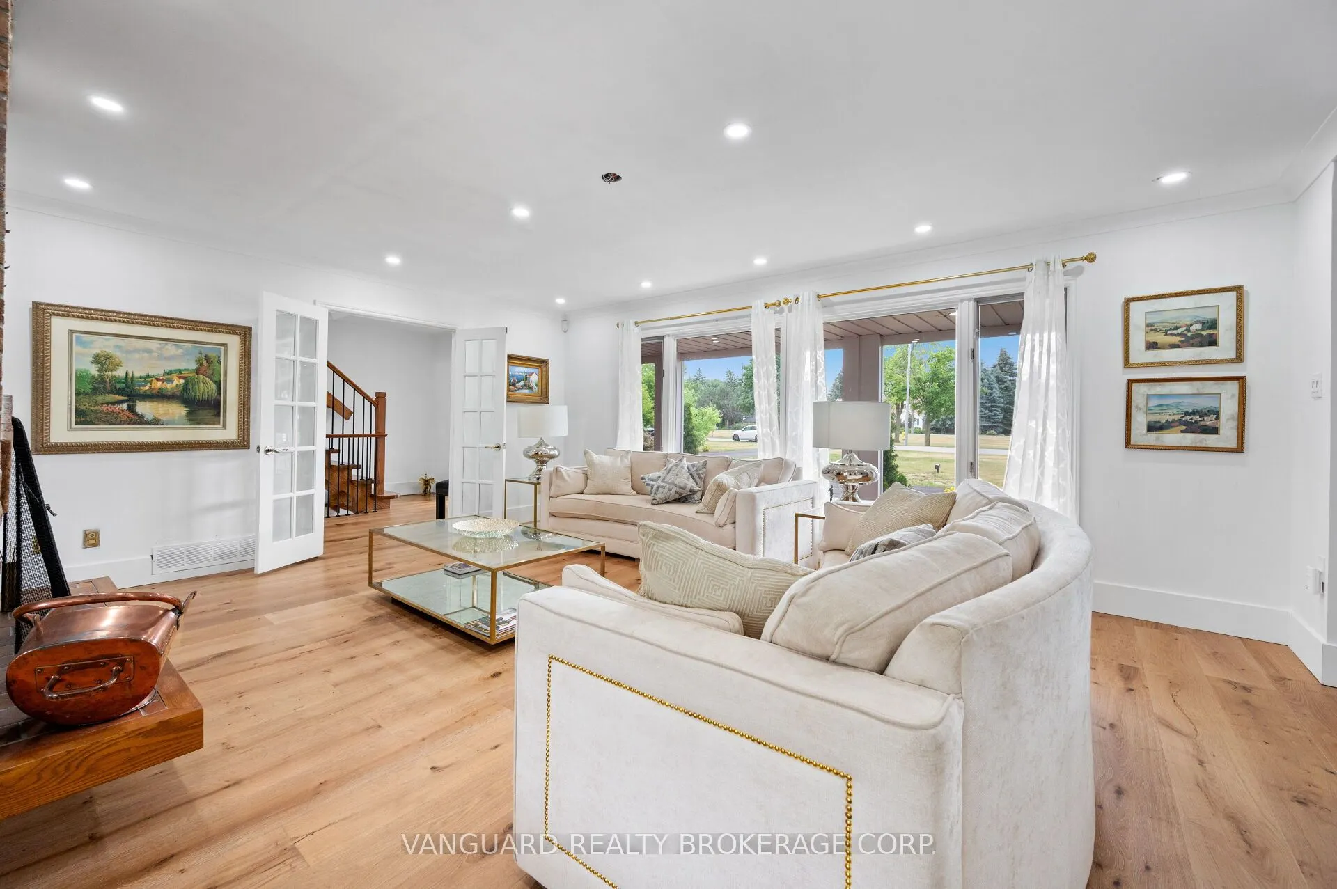 80 Kleins Crescent