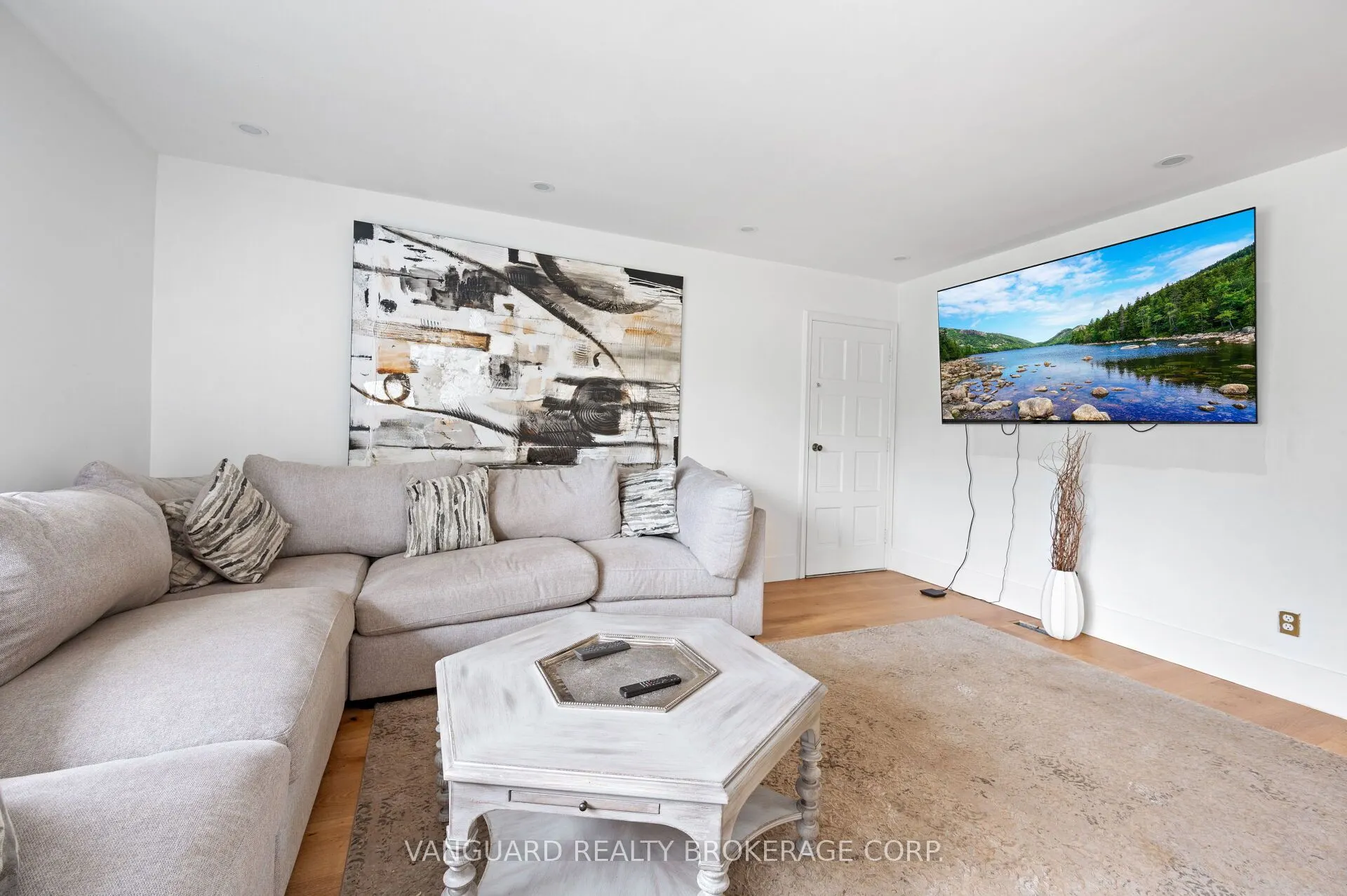 80 Kleins Crescent