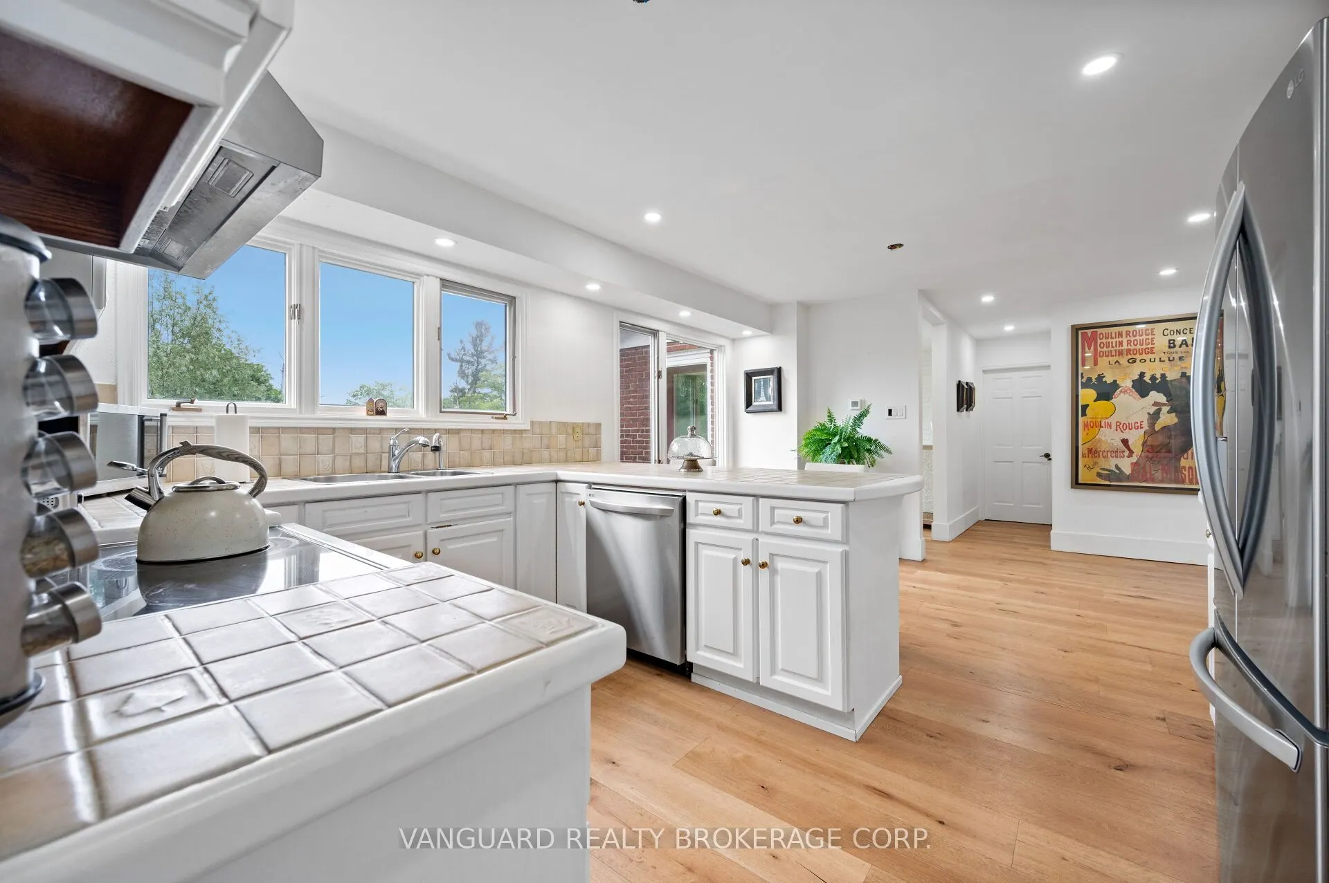 80 Kleins Crescent