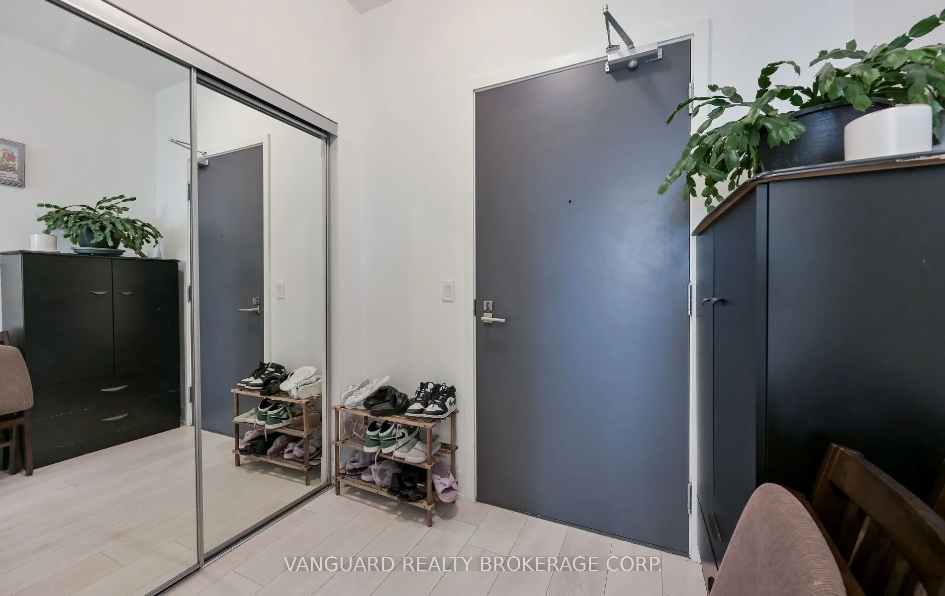 2908 Highway 7 Road, #2207