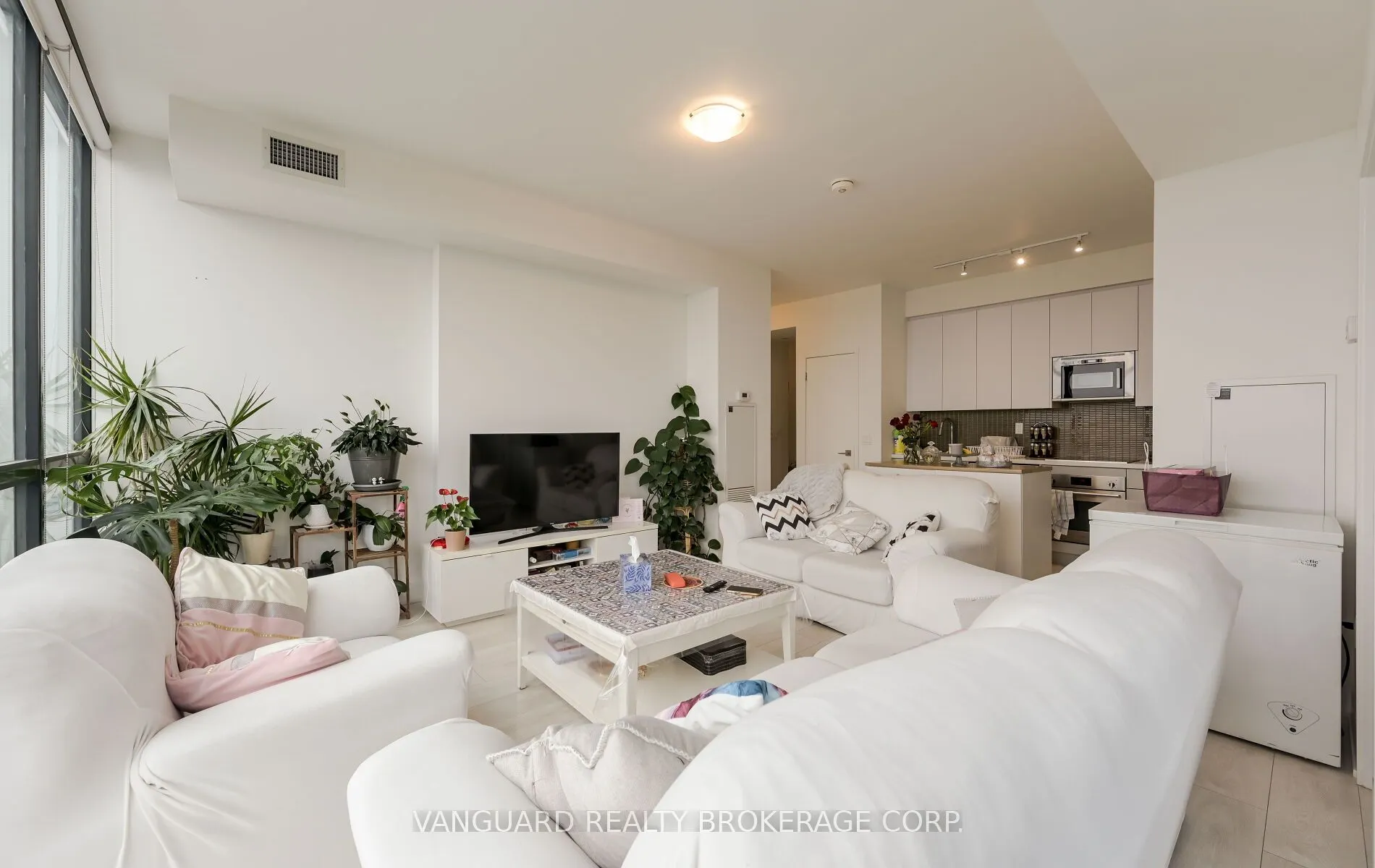 2908 Highway 7 Road, #2207