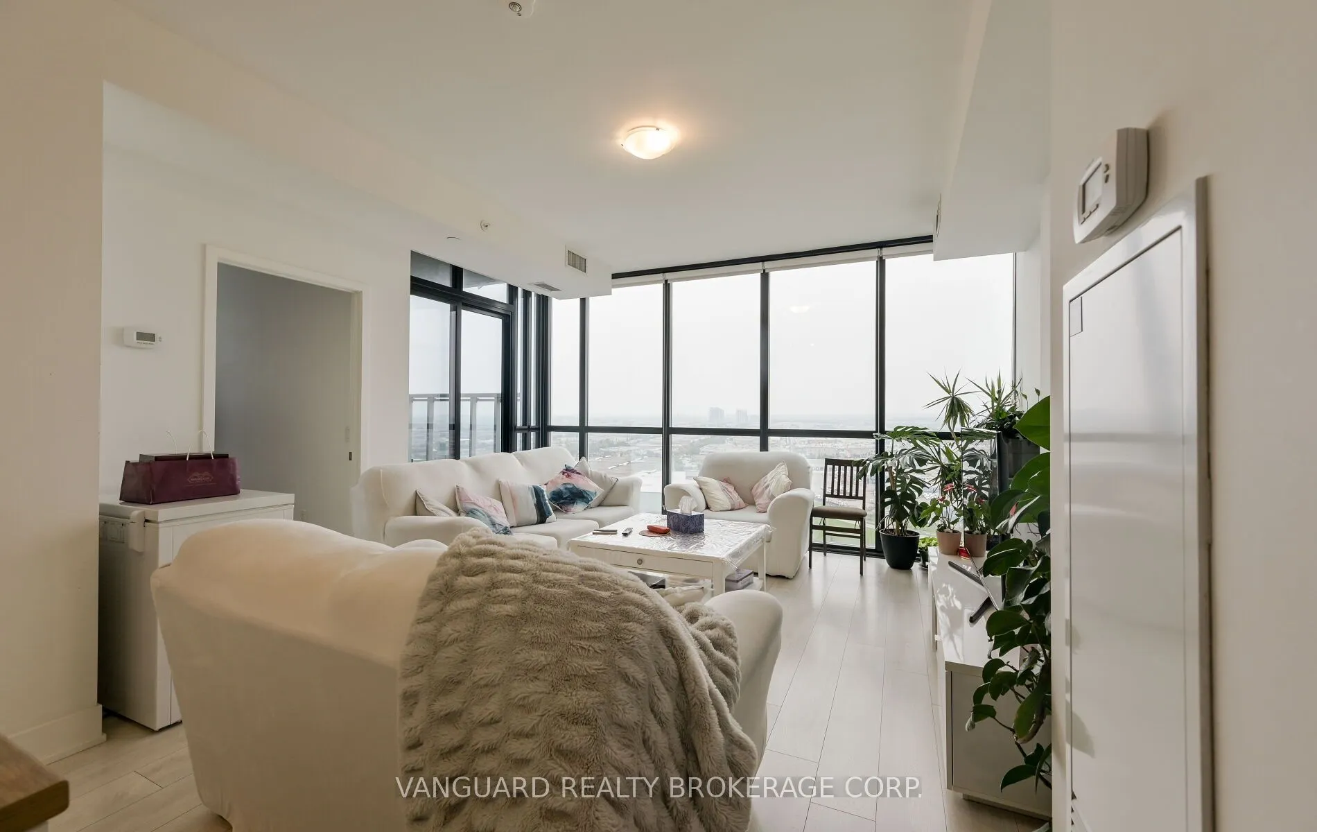 2908 Highway 7 Road, #2207
