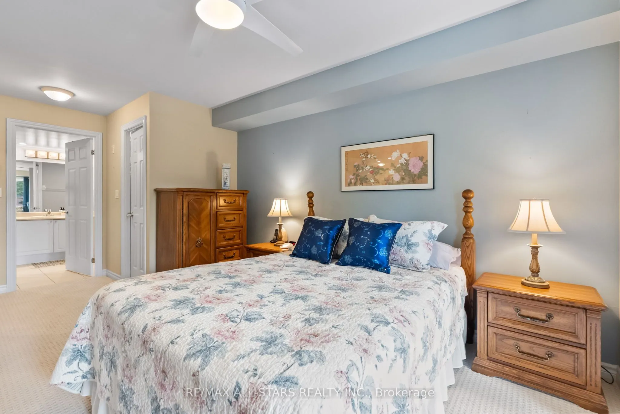 22 James Hill Court, #210