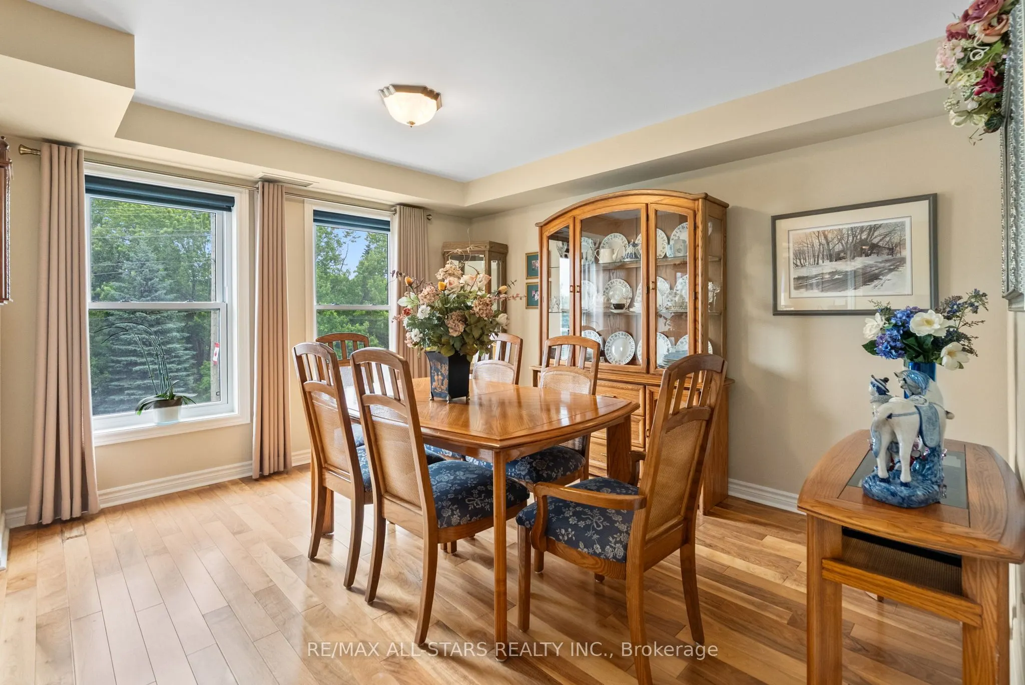 22 James Hill Court, #210