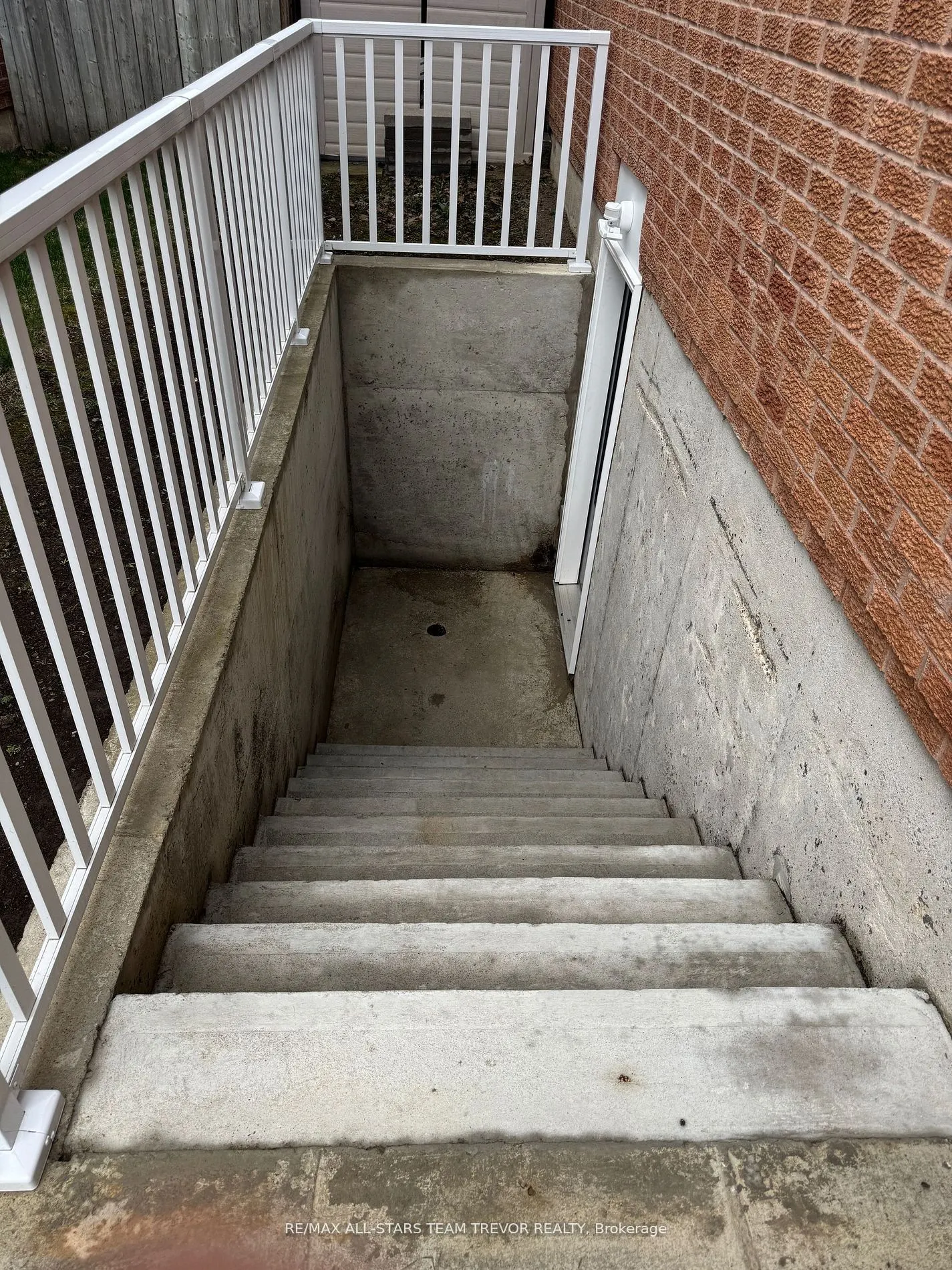 12 Verona Crescent, #Lower
