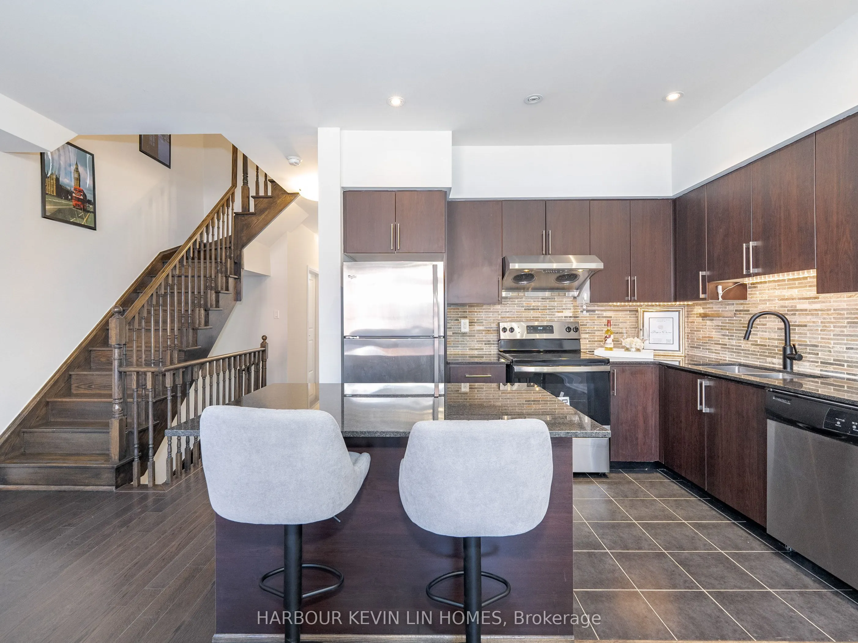 382 Highway 7 E, #TH15