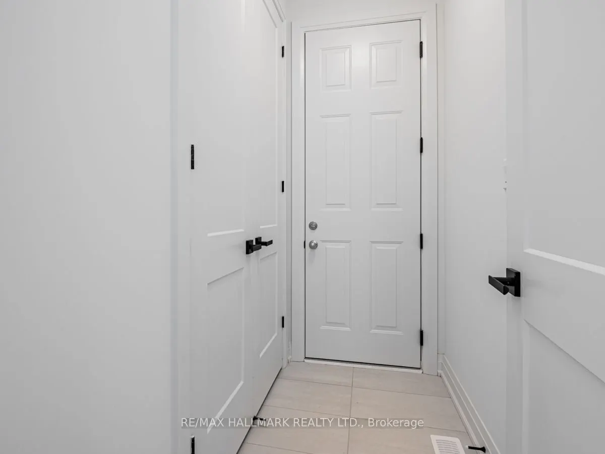 23 Hummingbird Grove