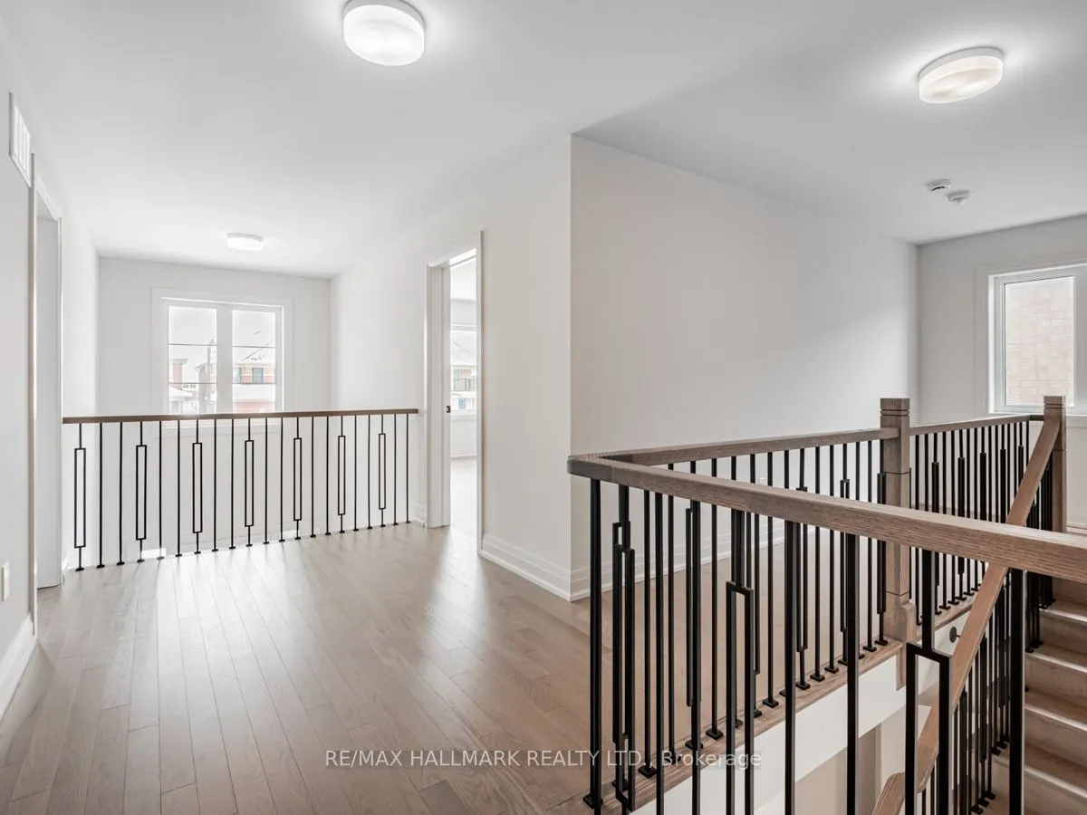 23 Hummingbird Grove
