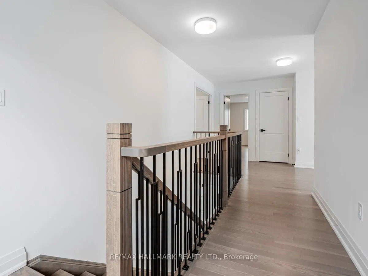 23 Hummingbird Grove