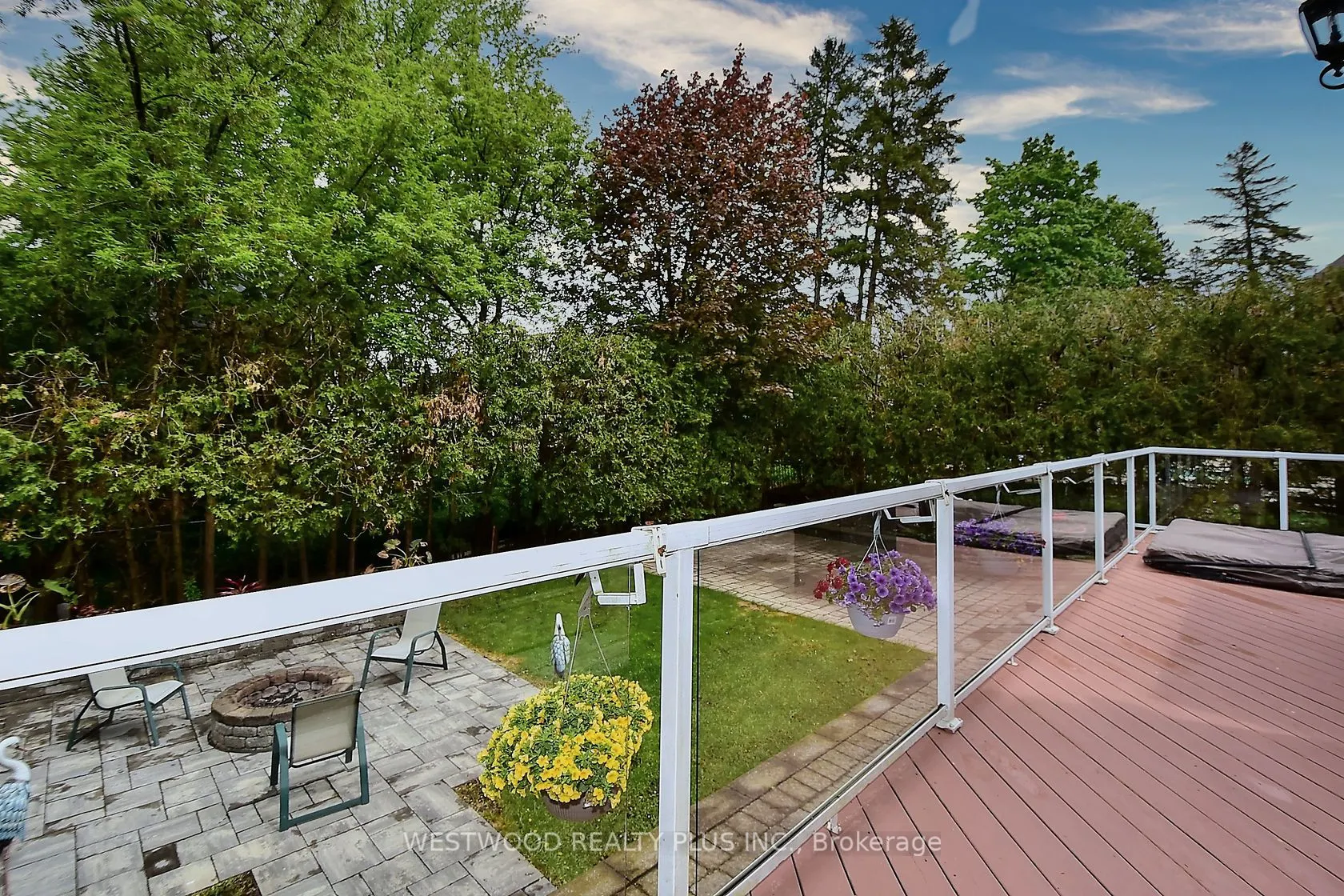 72 Westwood Lane