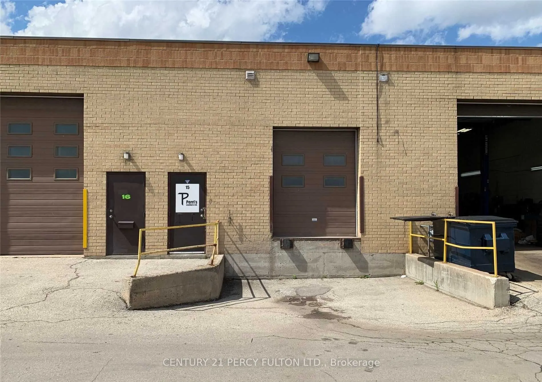 45 Casmir Court, #15