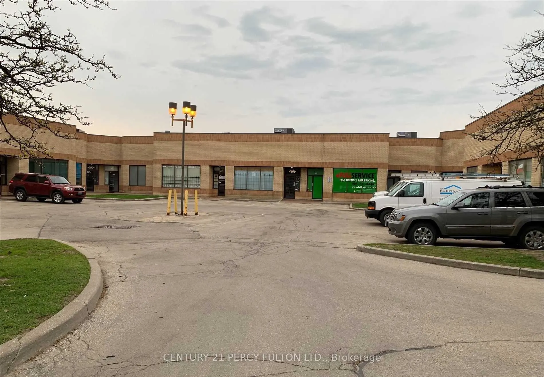 45 Casmir Court, #15
